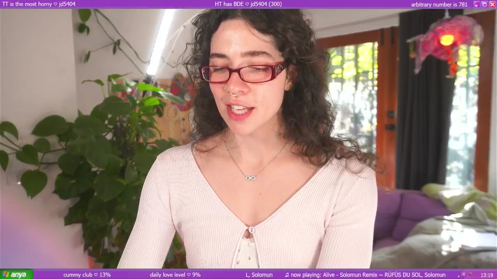 Gallery image thumbnail from afterglow's myfreecams stream on, 04/24/2025, 04:52 image 14 of 20