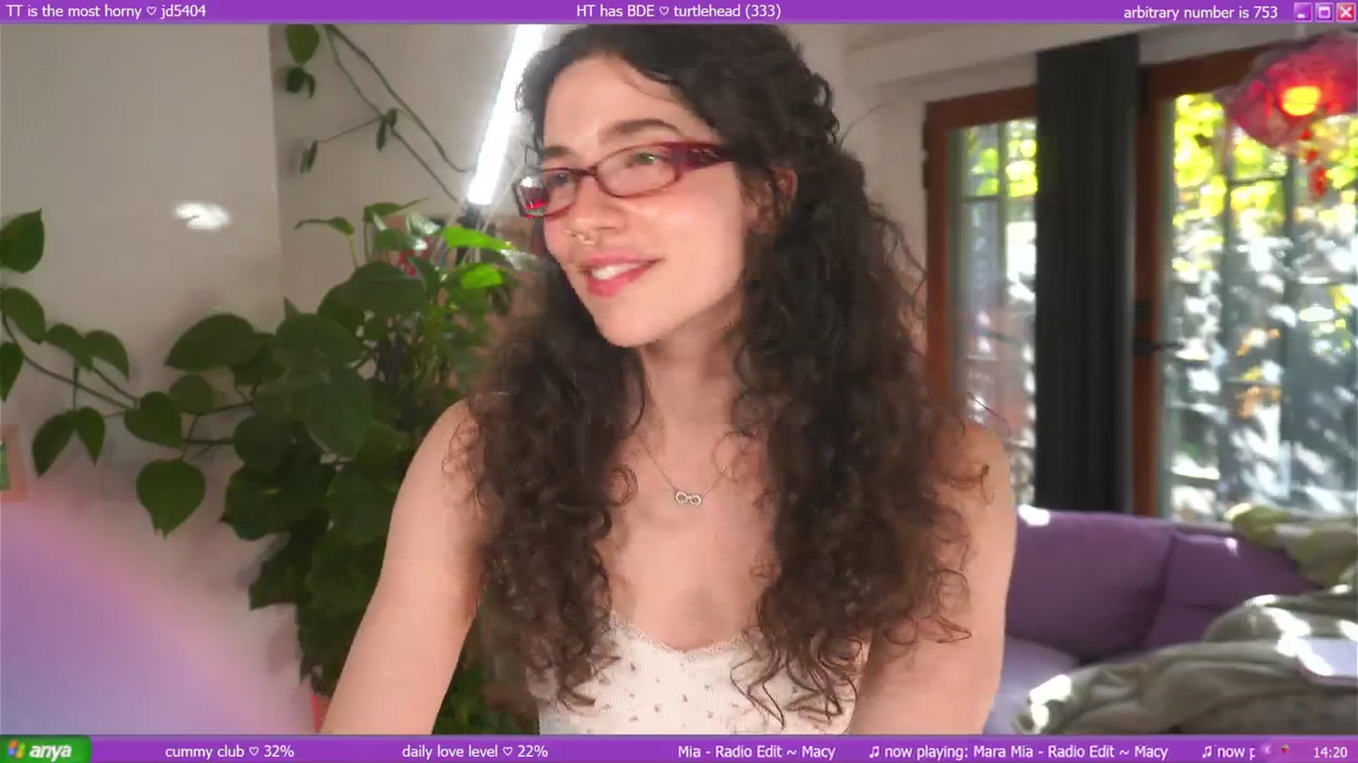 Gallery image thumbnail from afterglow's myfreecams stream on, 04/24/2025, 04:52 image 19 of 20