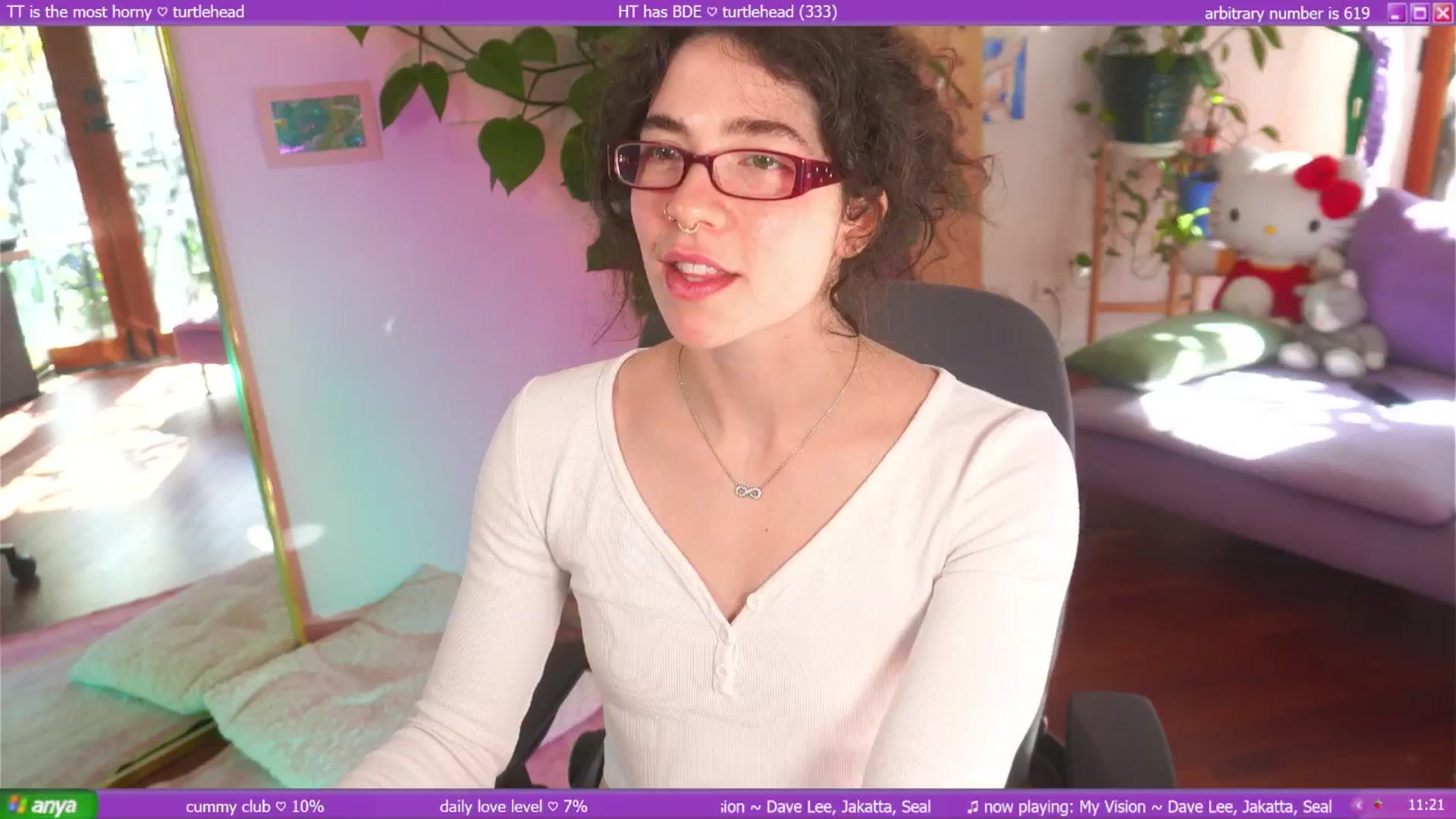 Gallery image thumbnail from afterglow's myfreecams stream on, 04/30/2025, 03:56 image 4 of 20