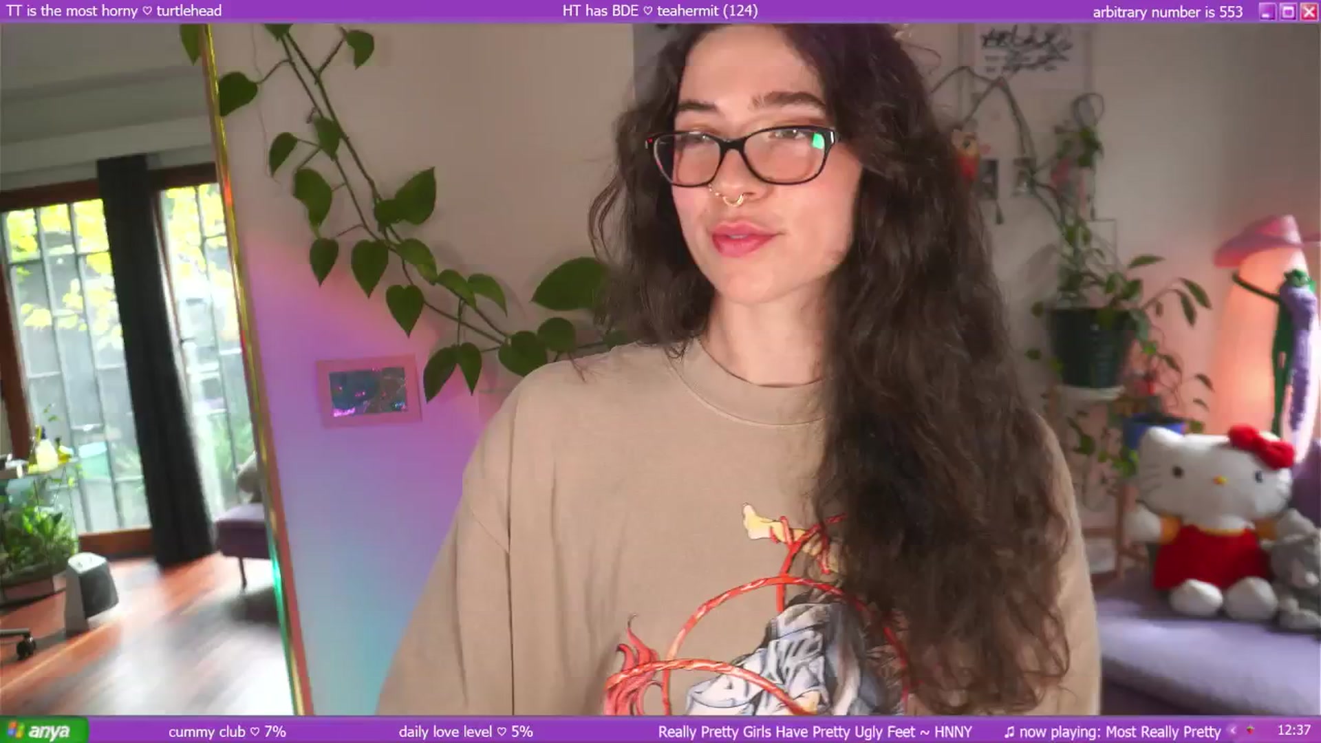 Gallery image thumbnail from afterglow's myfreecams stream on, 05/05/2025, 05:10 image 10 of 20
