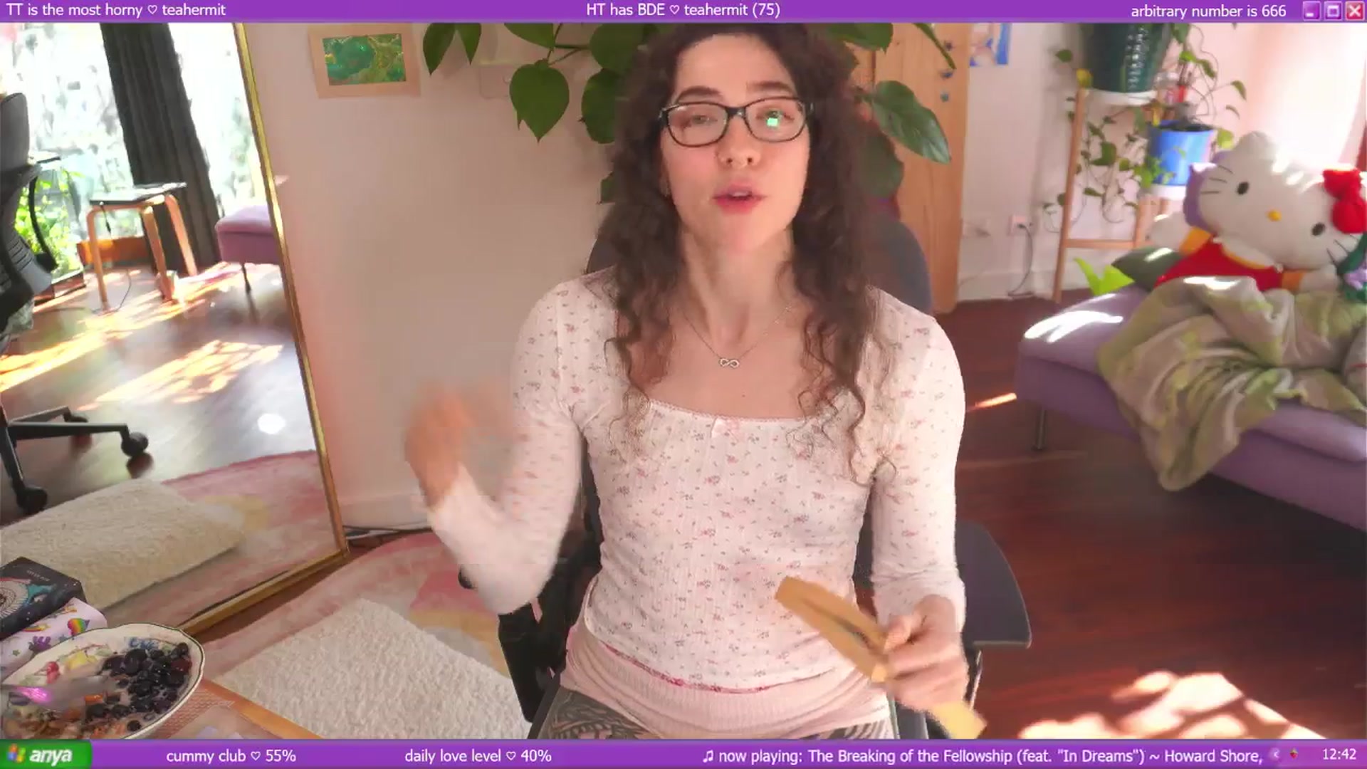 Gallery image thumbnail from afterglow's myfreecams stream on, 05/12/2025, 04:18 image 13 of 20