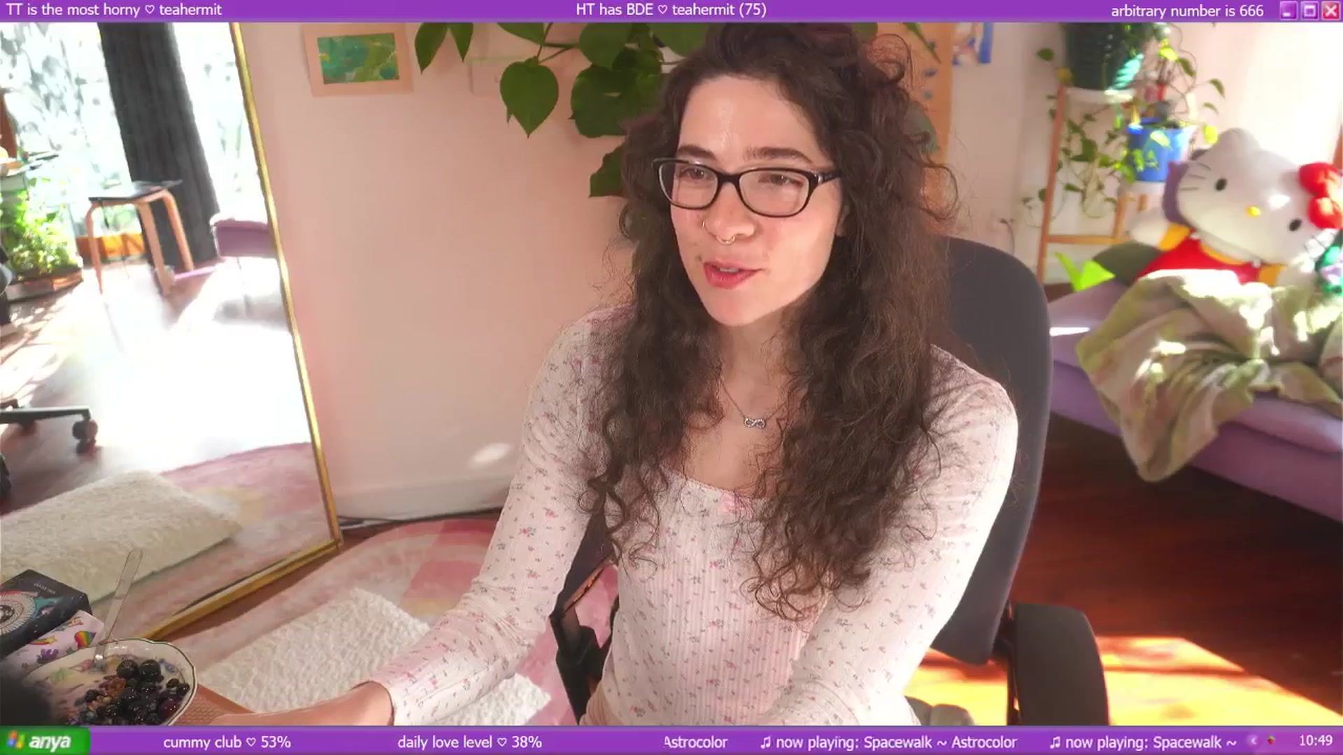 Gallery image thumbnail from afterglow's myfreecams stream on, 05/12/2025, 04:18 image 3 of 20