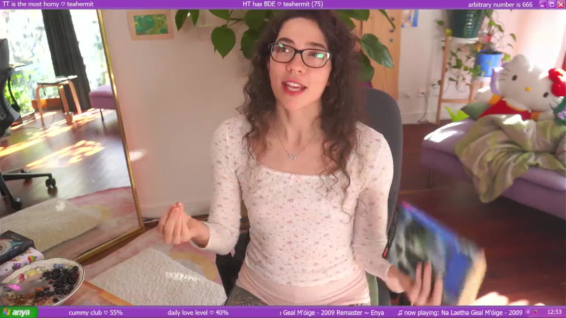 Gallery image thumbnail from afterglow's myfreecams stream on, 05/12/2025, 04:18 image 14 of 20