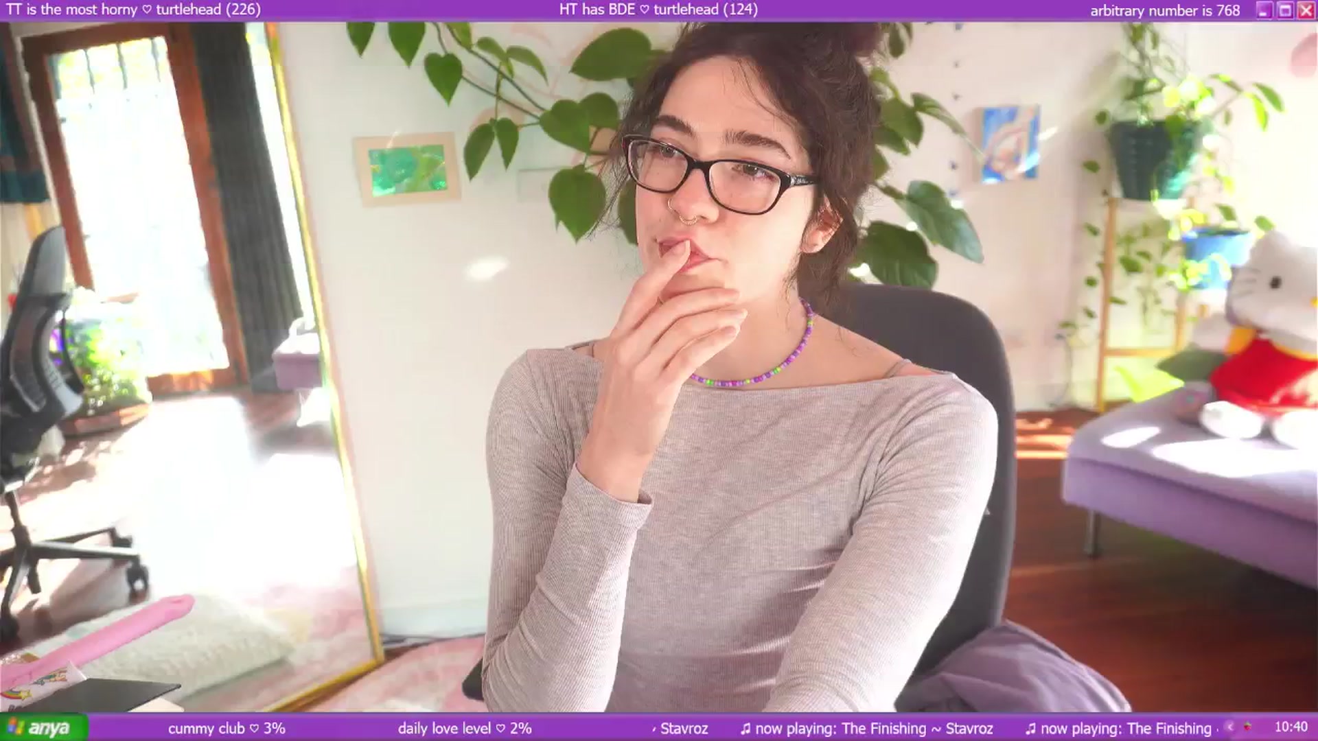 Gallery image thumbnail from afterglow's myfreecams stream on, 05/18/2025, 04:49 image 1 of 20