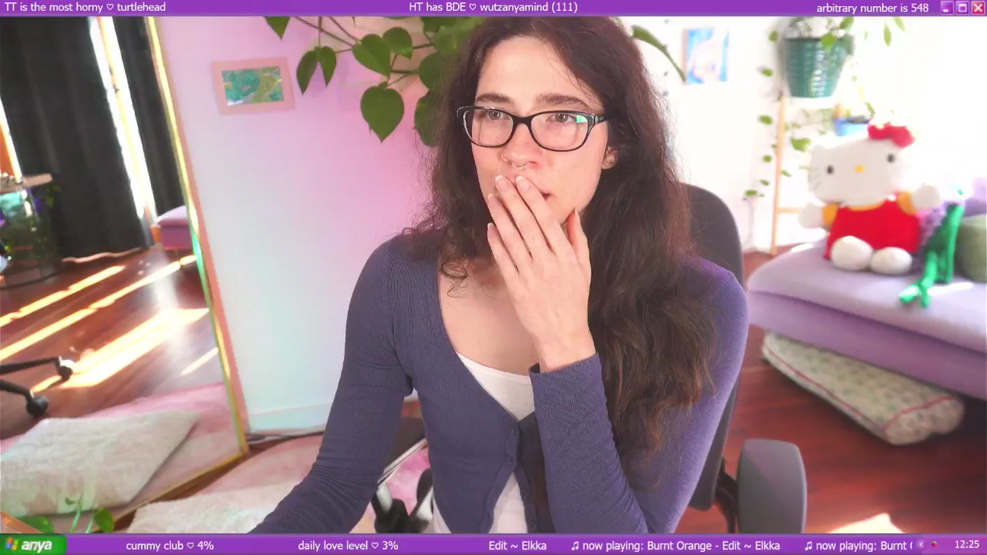 Gallery image thumbnail from afterglow's myfreecams stream on, 05/26/2025, 06:05 image 6 of 20