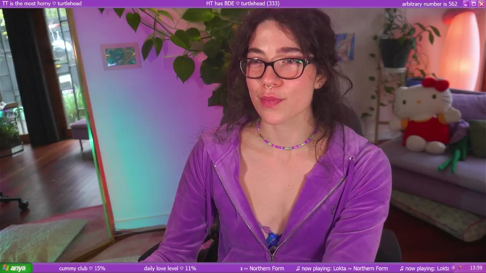 Gallery image thumbnail from afterglow's myfreecams stream on, 05/28/2025, 04:30 image 19 of 20