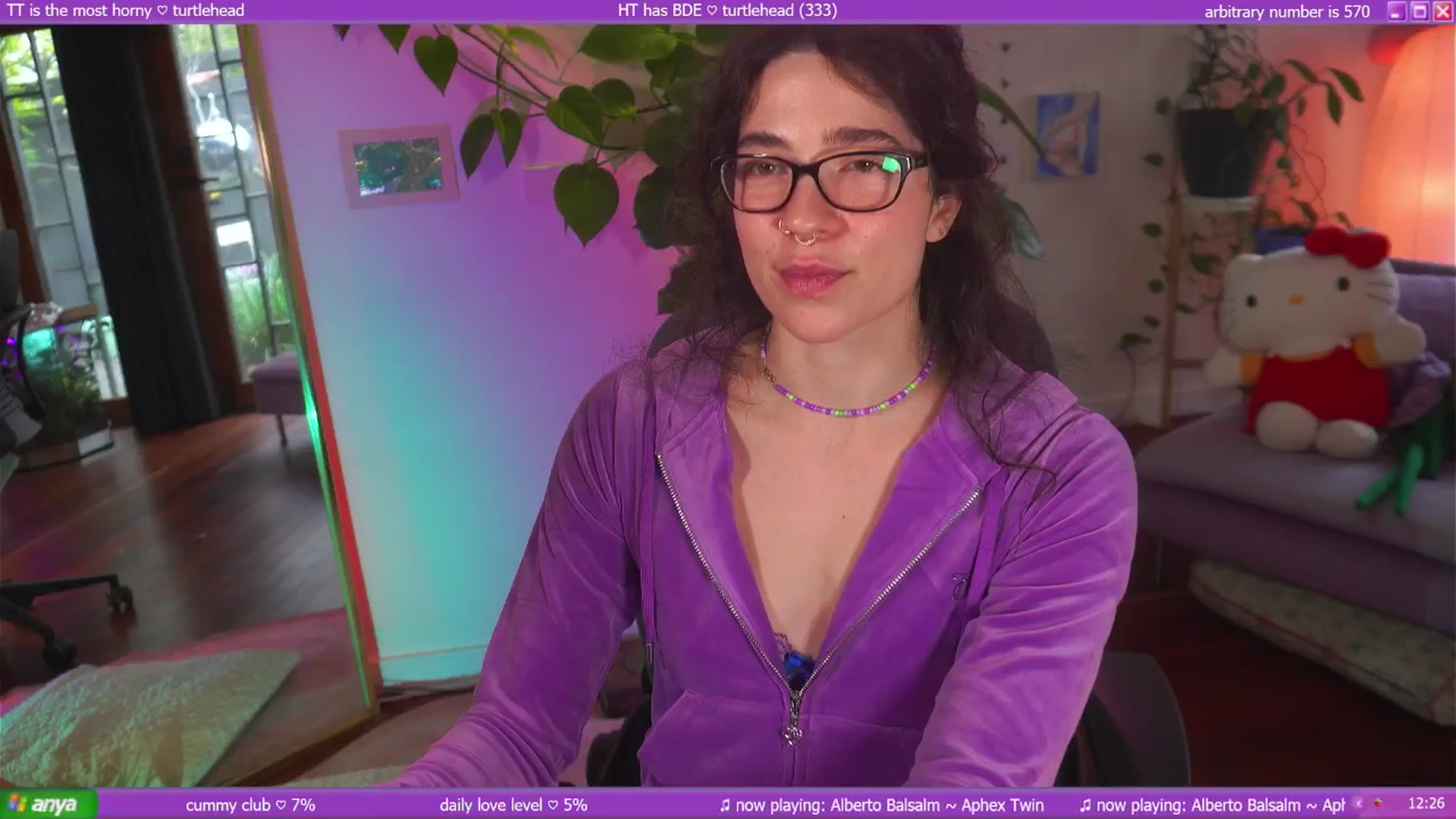 Gallery image thumbnail from afterglow's myfreecams stream on, 05/28/2025, 04:30 image 11 of 20
