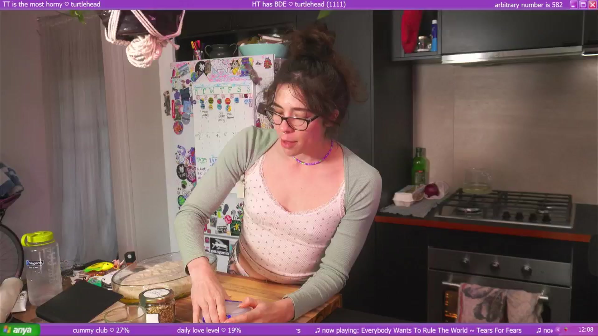 Gallery image thumbnail from afterglow's myfreecams stream on, 05/30/2025, 04:45 image 8 of 20