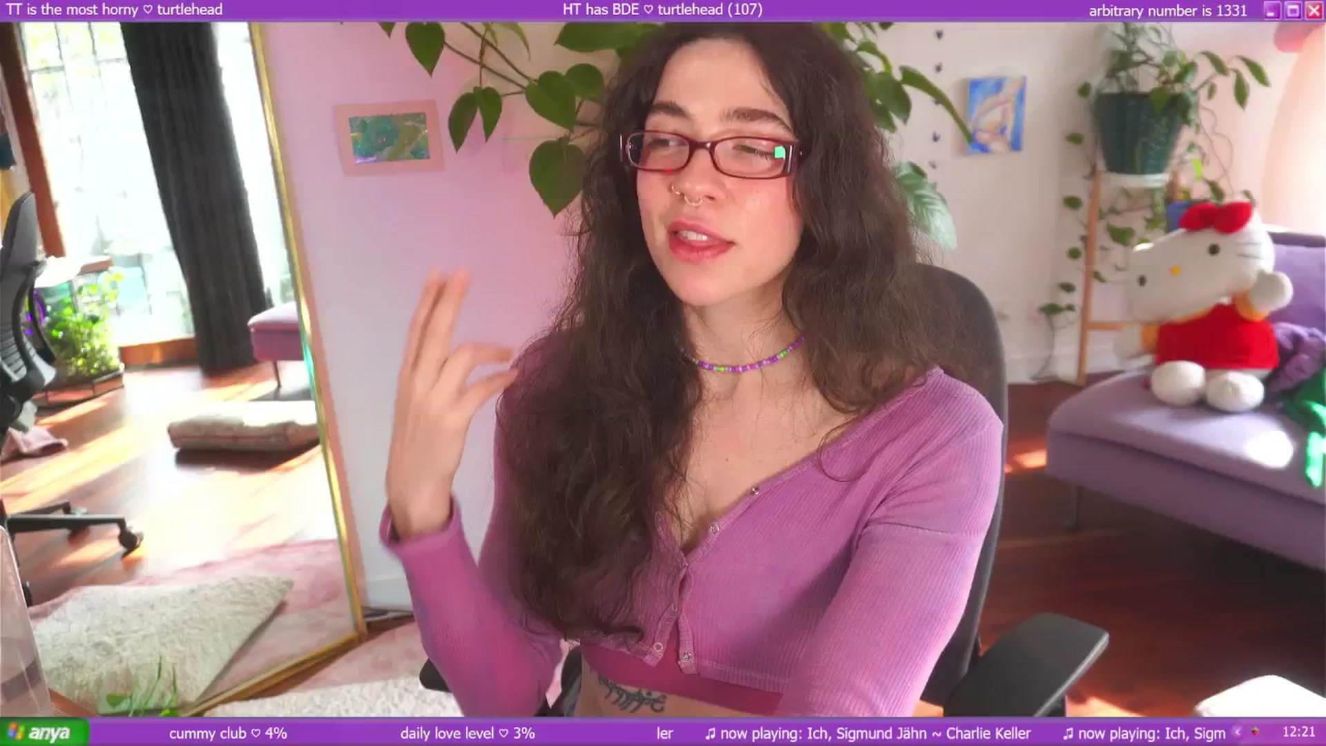 Gallery image thumbnail from afterglow's myfreecams stream on, 06/02/2025, 05:21 image 9 of 20