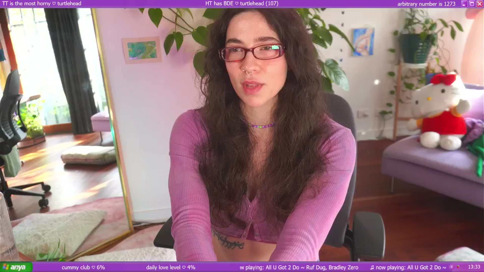 Gallery image thumbnail from afterglow's myfreecams stream on, 06/02/2025, 05:21 image 14 of 20
