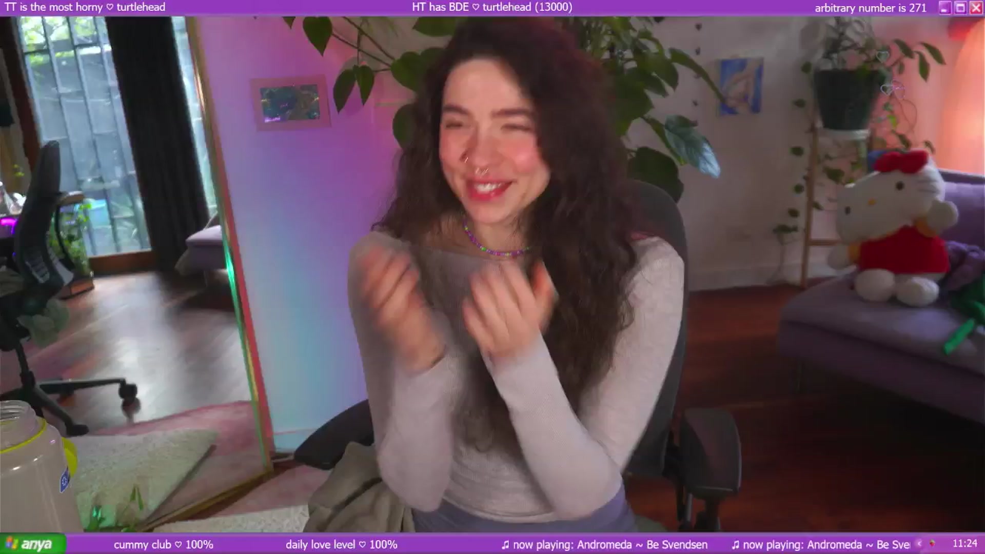 Gallery image thumbnail from afterglow's myfreecams stream on, 06/04/2025, 02:27 image 2 of 20