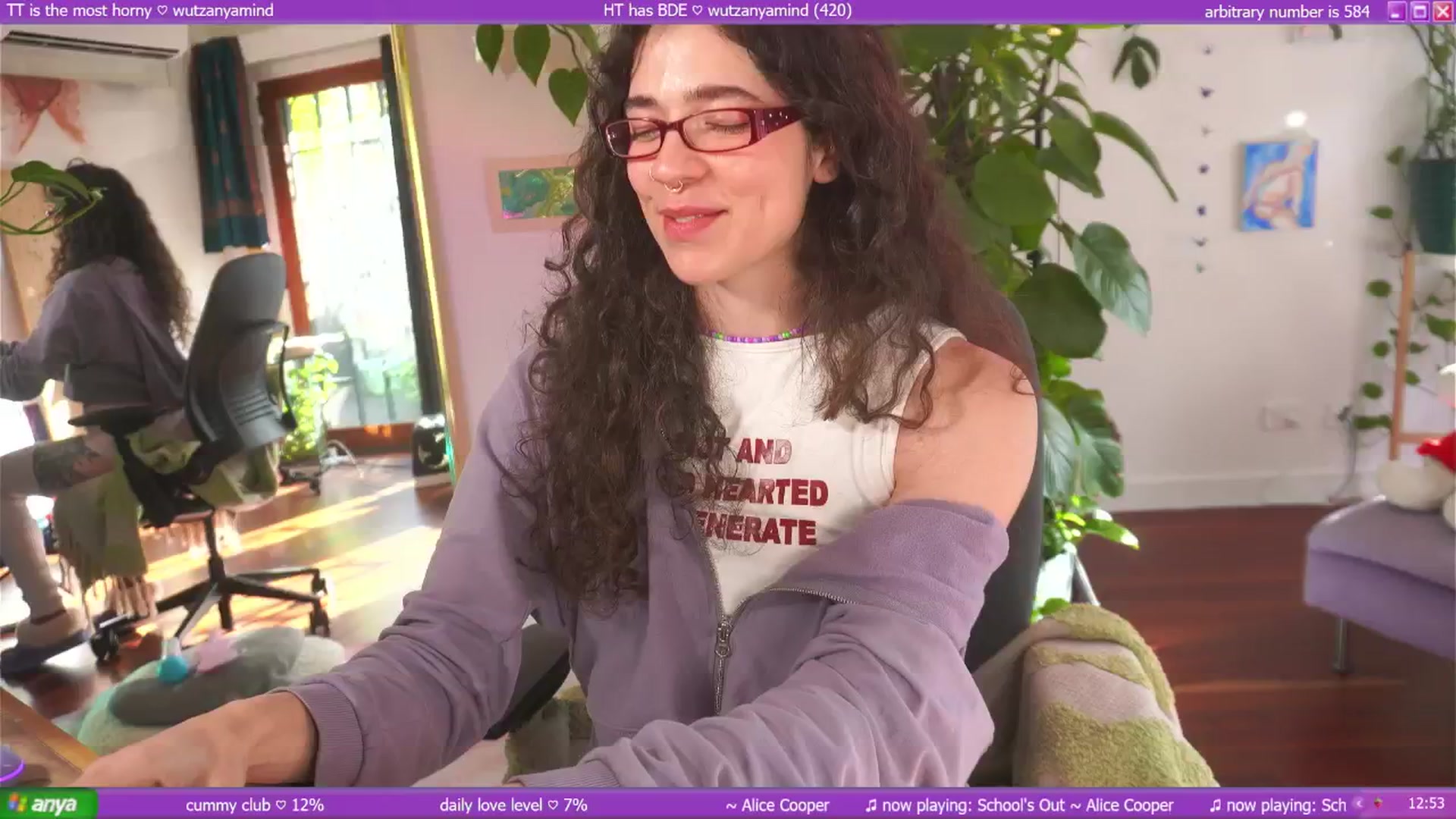 Gallery image thumbnail from afterglow's myfreecams stream on, 06/11/2025, 04:12 image 8 of 20