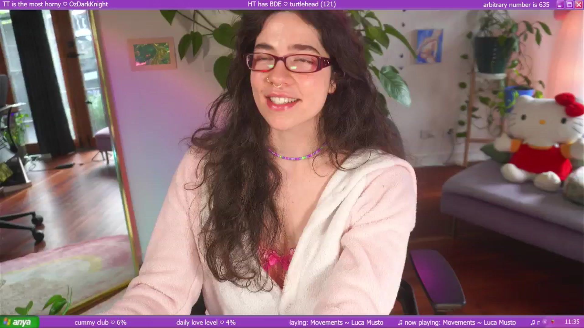 Gallery image thumbnail from afterglow's myfreecams stream on, 06/16/2025, 02:09 image 10 of 20