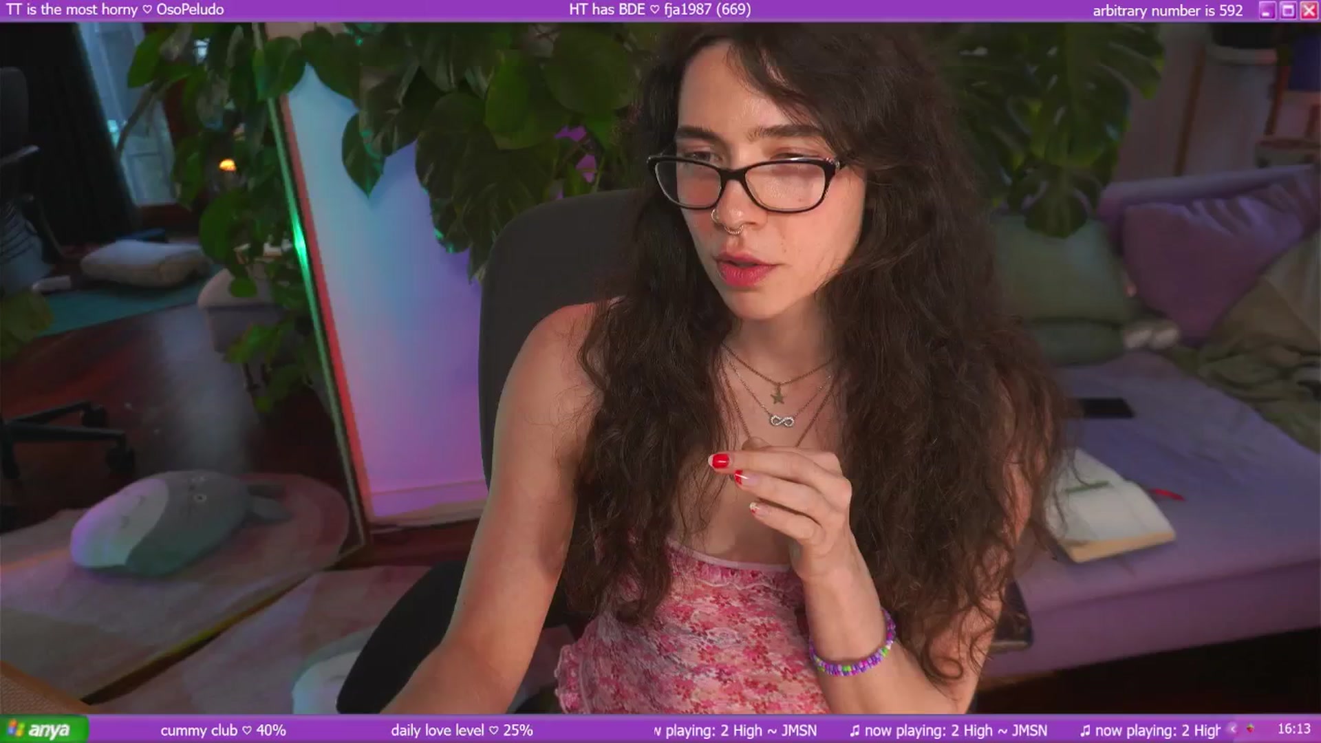 Gallery image thumbnail from afterglow's myfreecams stream on, 06/23/2025, 06:47 image 9 of 20
