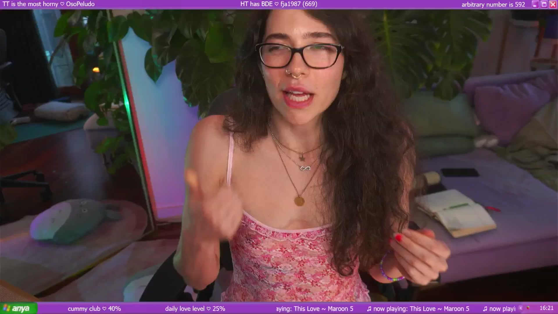 Gallery image thumbnail from afterglow's myfreecams stream on, 06/23/2025, 06:47 image 12 of 20