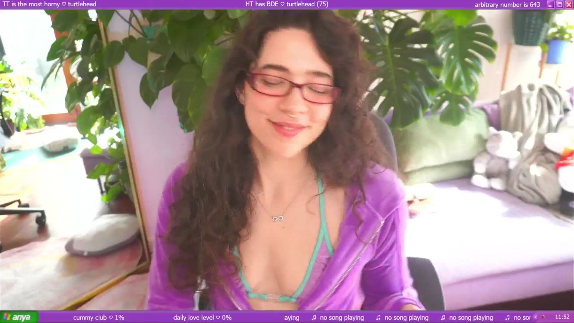 Gallery image thumbnail from afterglow's myfreecams stream on, 06/25/2025, 01:55 image 20 of 20