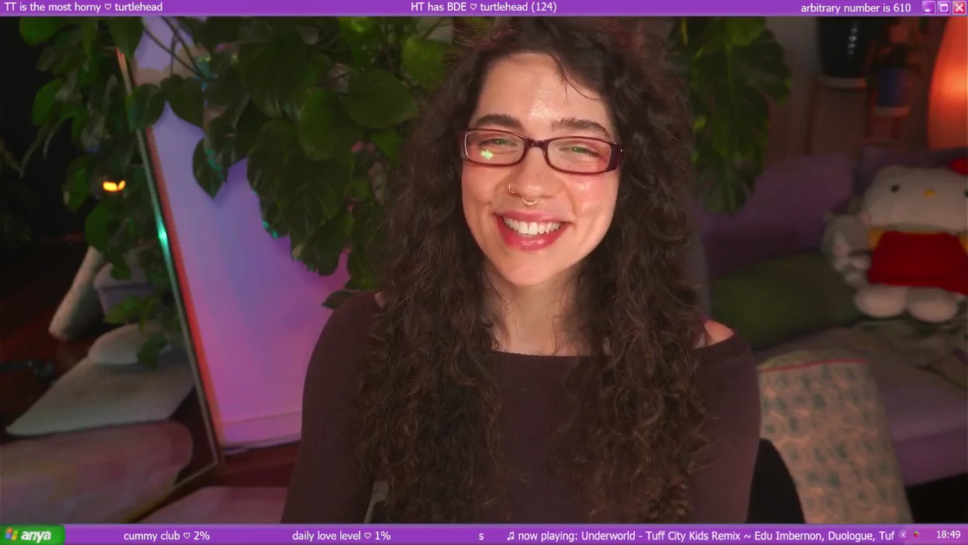 Gallery image thumbnail from afterglow's myfreecams stream on, 06/28/2025, 10:14 image 10 of 20