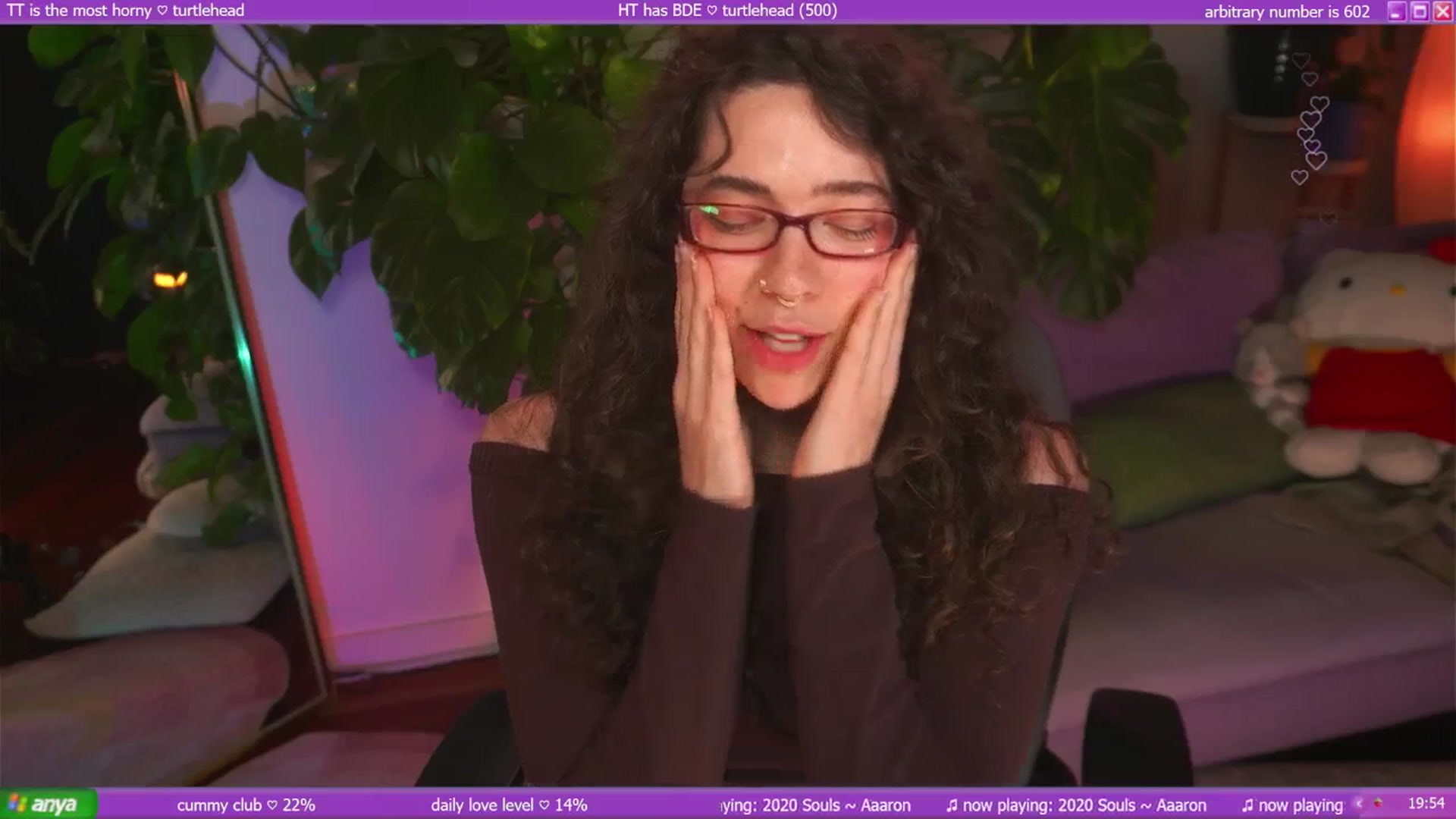 Gallery image thumbnail from afterglow's myfreecams stream on, 06/28/2025, 10:14 image 19 of 20