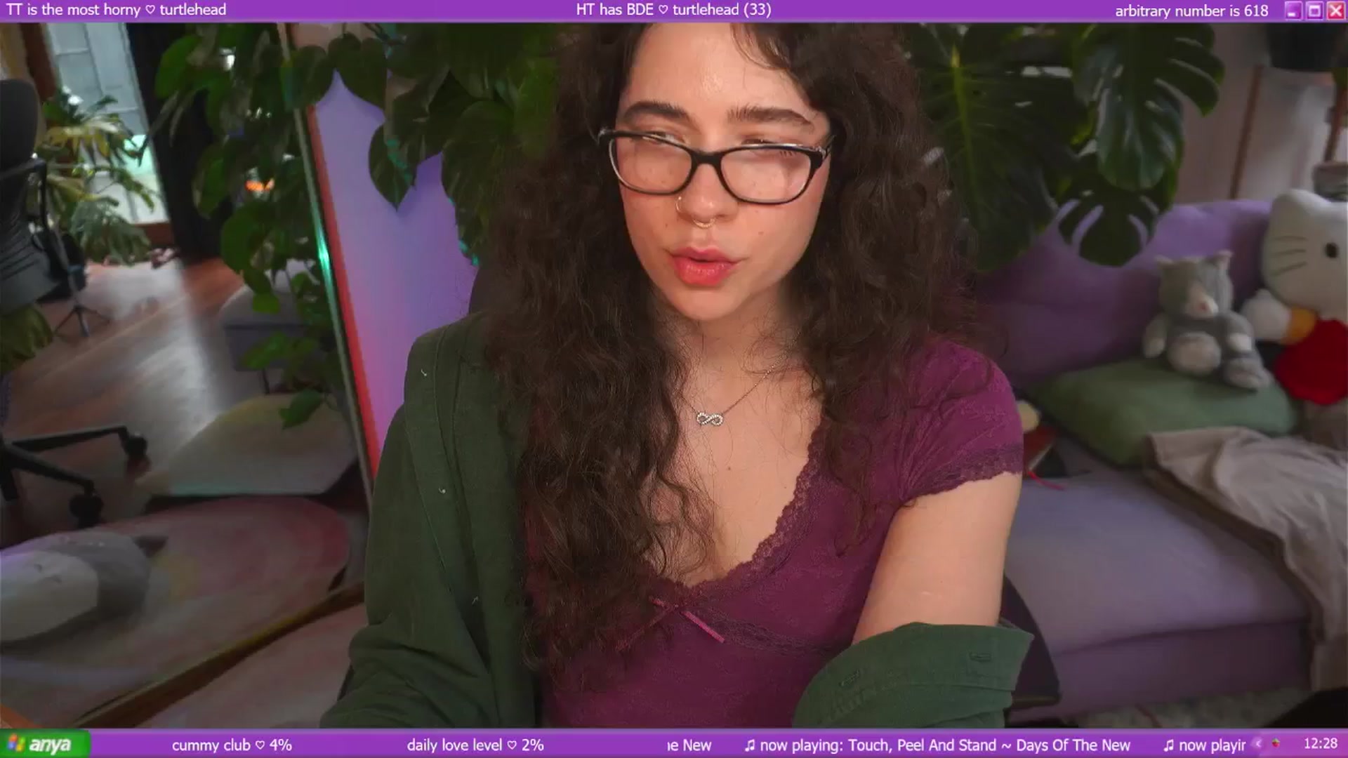 Gallery image thumbnail from afterglow's myfreecams stream on, 06/29/2025, 05:04 image 7 of 20