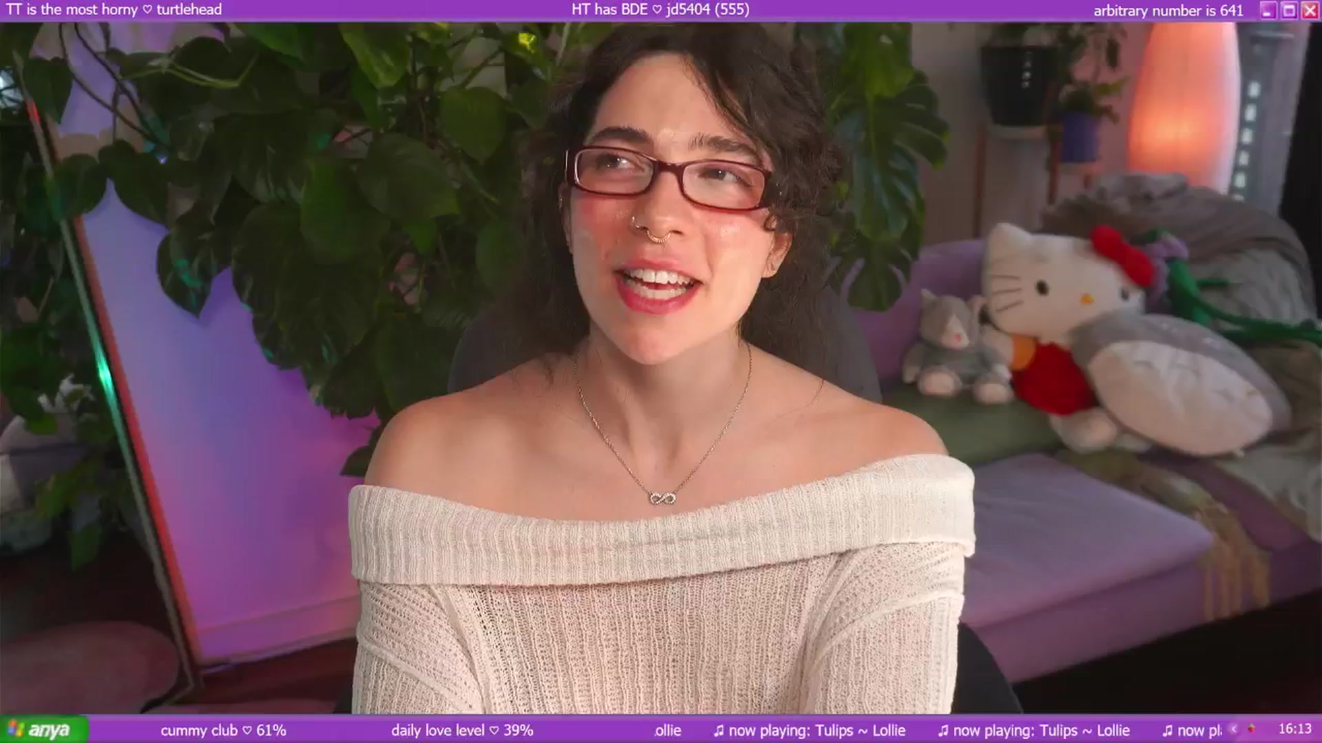 Gallery image thumbnail from afterglow's myfreecams stream on, 07/04/2025, 07:21 image 5 of 20