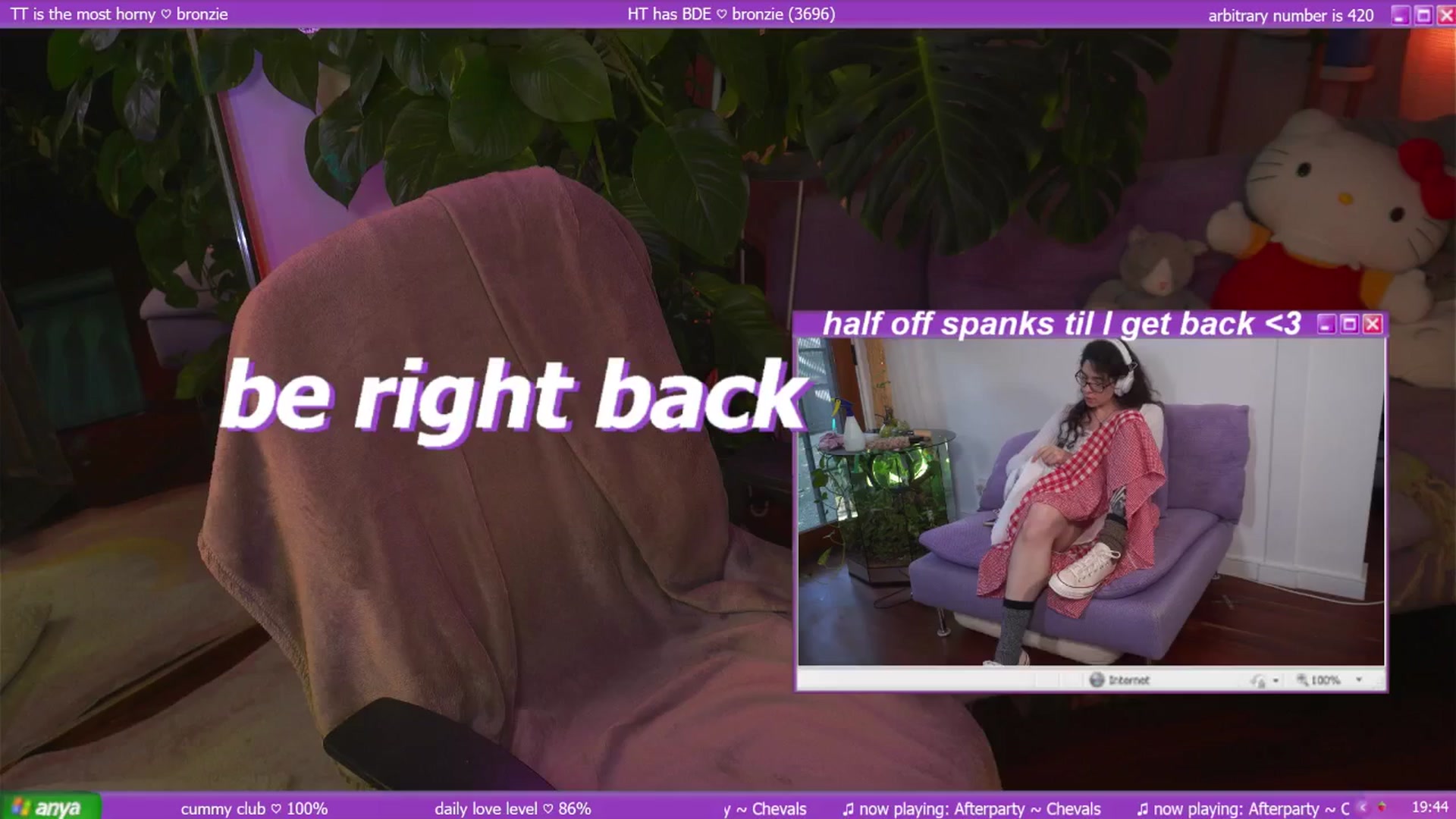 Gallery image thumbnail from afterglow's myfreecams stream on, 07/12/2025, 10:14 image 16 of 20