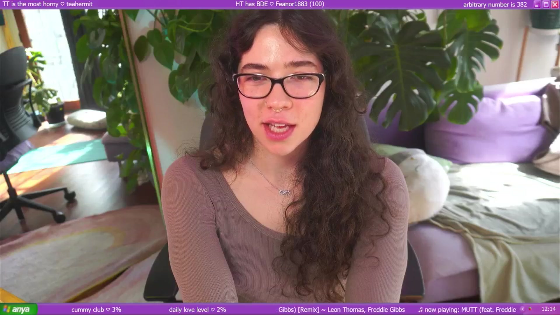 Gallery image thumbnail from afterglow's myfreecams stream on, 07/21/2025, 06:50 image 3 of 20
