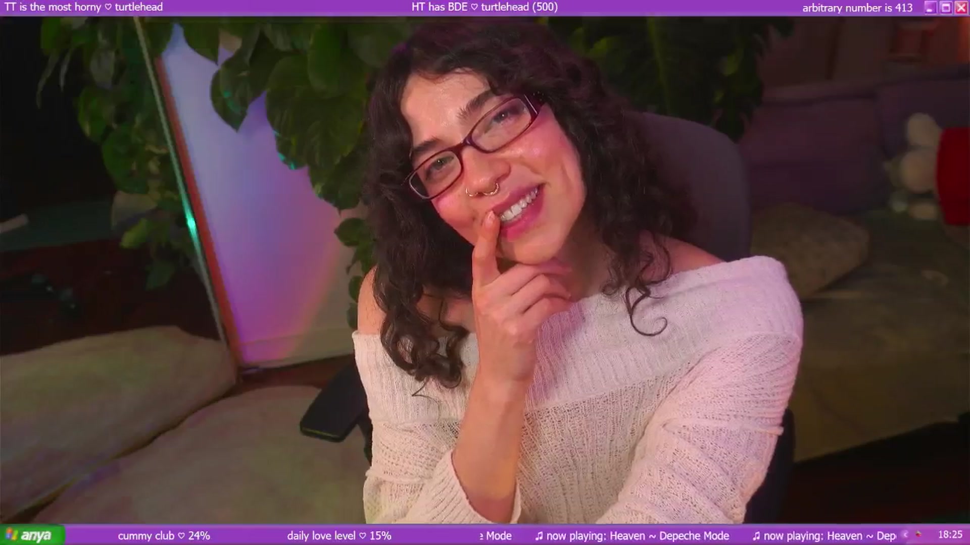 Gallery image thumbnail from afterglow's myfreecams stream on, 07/26/2025, 08:42 image 10 of 20