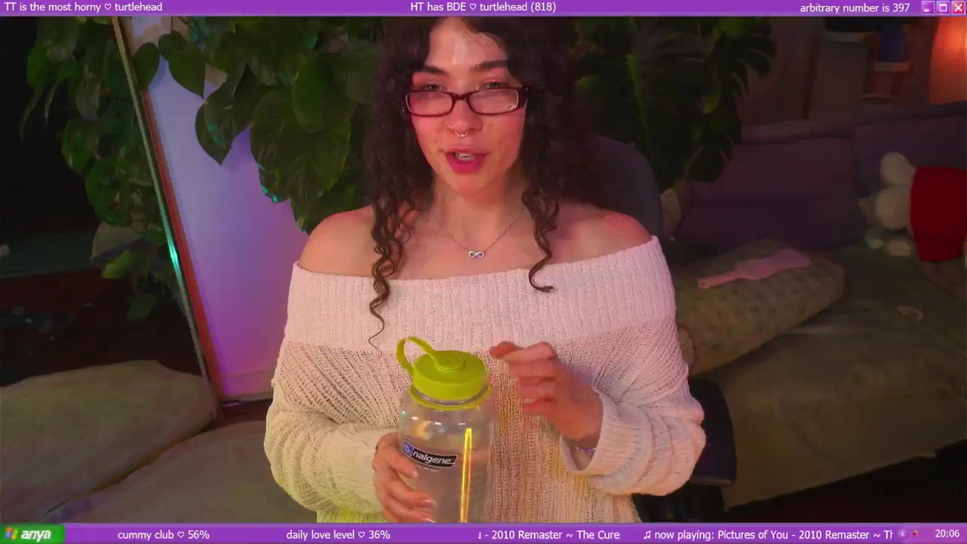 Gallery image thumbnail from afterglow's myfreecams stream on, 07/26/2025, 10:56 image 14 of 20