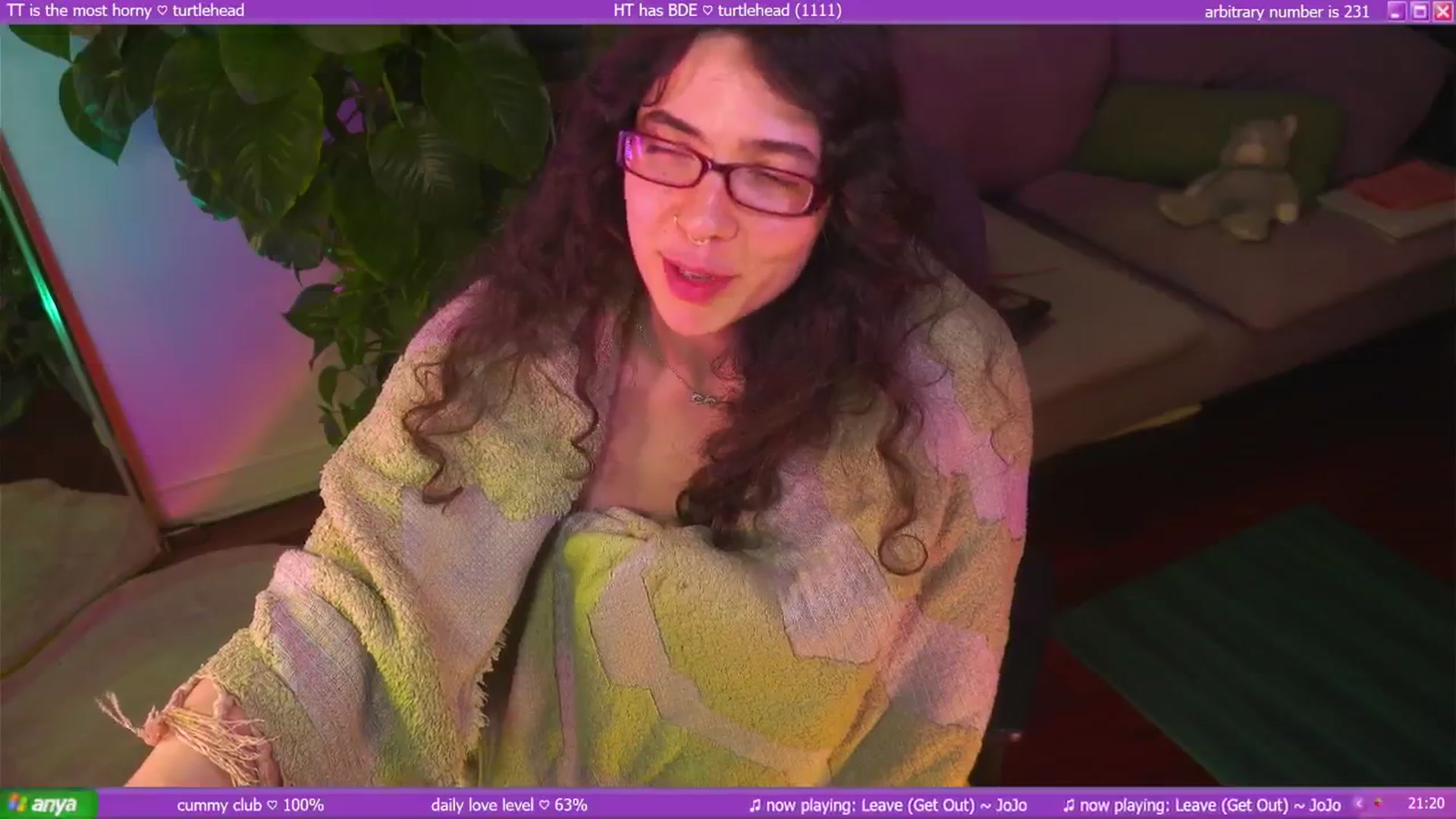 Gallery image thumbnail from afterglow's myfreecams stream on, 08/02/2025, 11:29 image 18 of 20