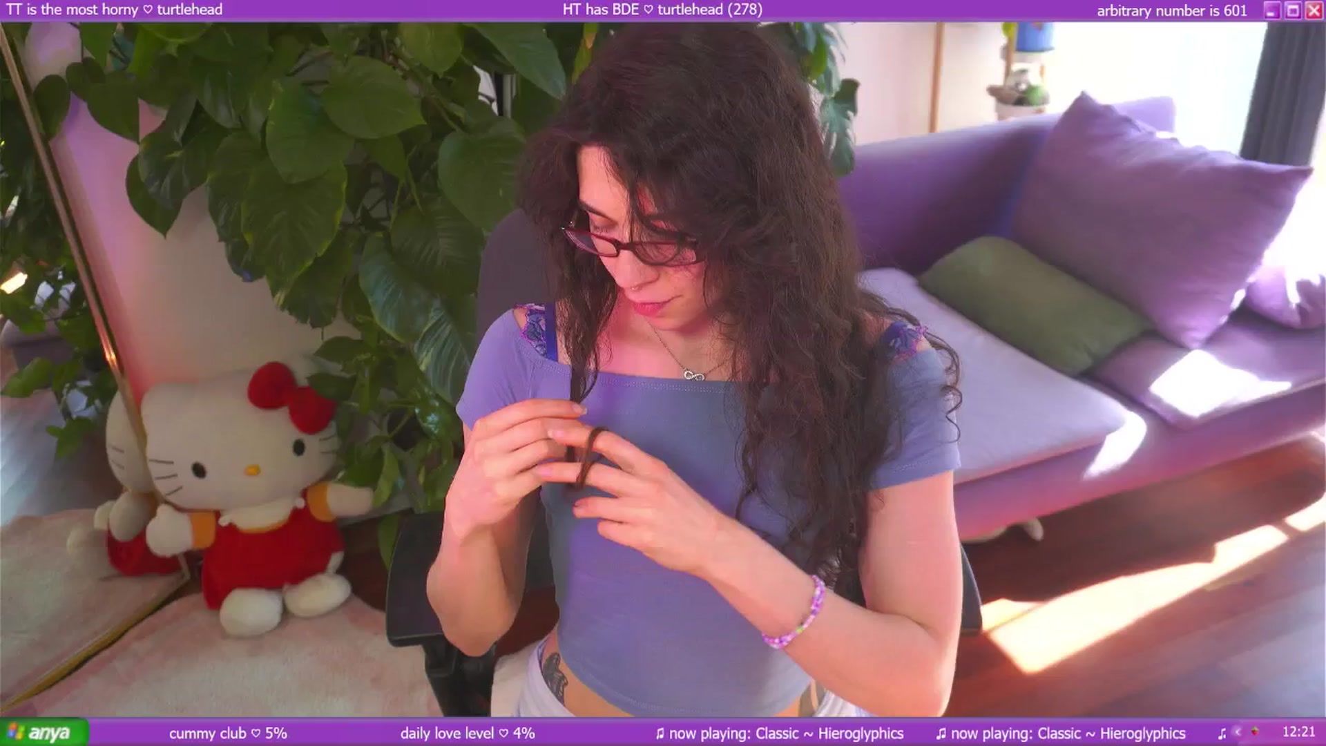 Gallery image thumbnail from afterglow's myfreecams stream on, 08/11/2025, 04:25 image 9 of 20