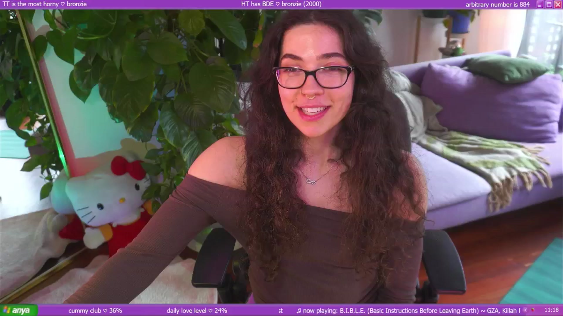 Gallery image thumbnail from afterglow's myfreecams stream on, 08/29/2025, 01:55 image 15 of 20