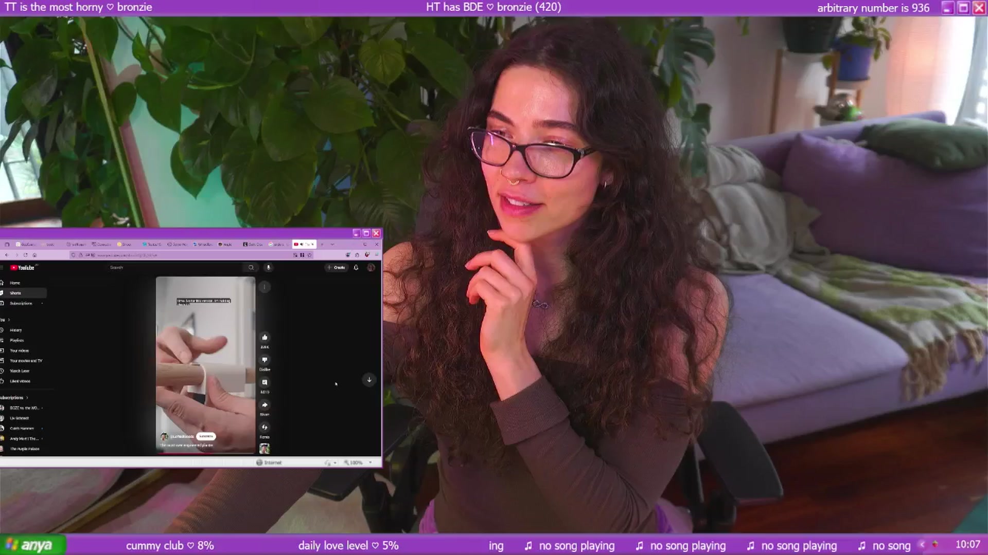 Gallery image thumbnail from afterglow's myfreecams stream on, 08/29/2025, 01:55 image 2 of 20