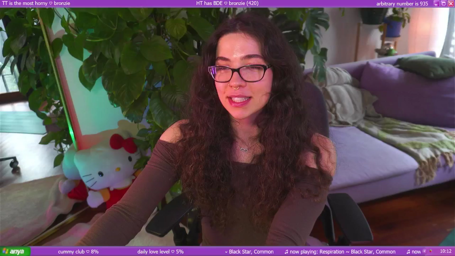 Gallery image thumbnail from afterglow's myfreecams stream on, 08/29/2025, 01:55 image 3 of 20