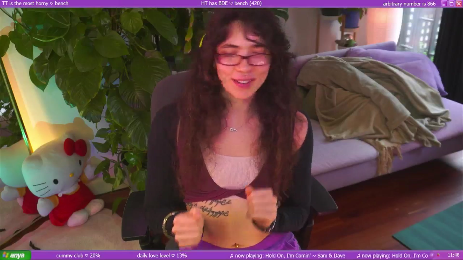 Gallery image thumbnail from afterglow's myfreecams stream on, 08/31/2025, 02:03 image 19 of 20