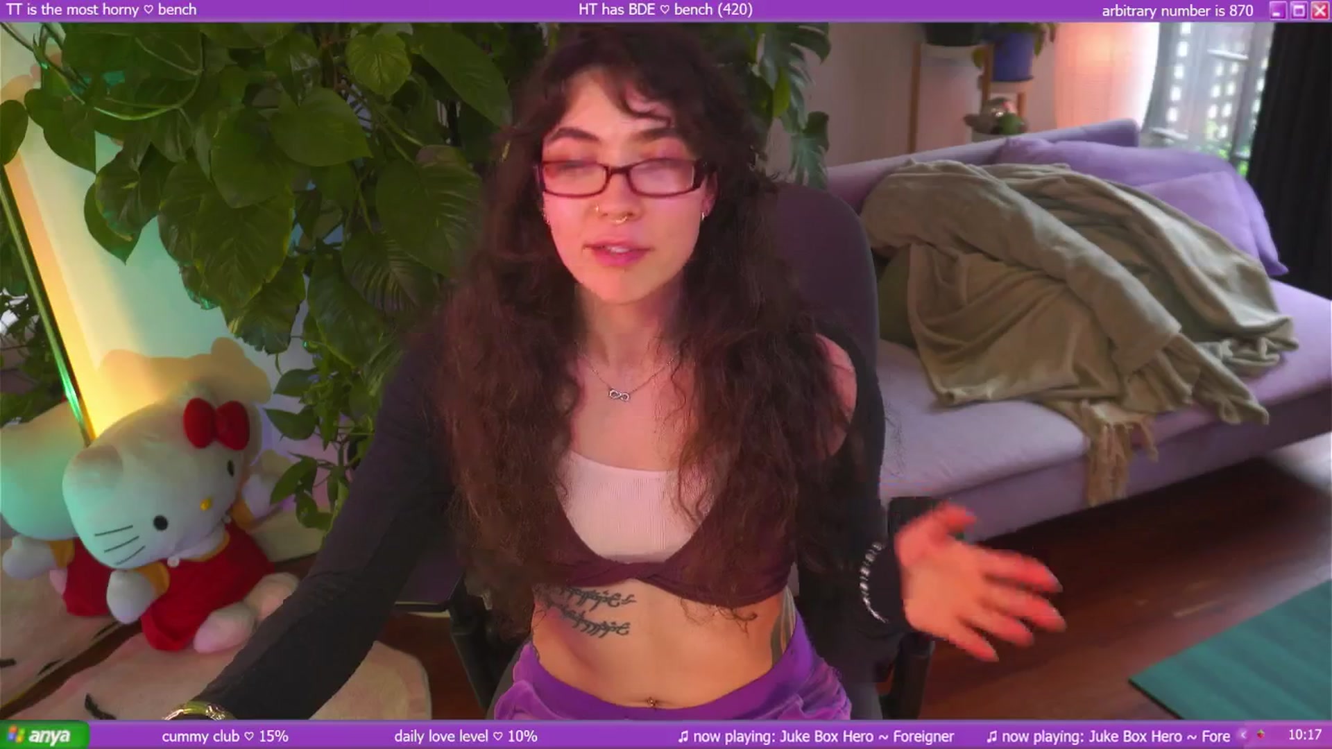 Gallery image thumbnail from afterglow's myfreecams stream on, 08/31/2025, 02:03 image 3 of 20