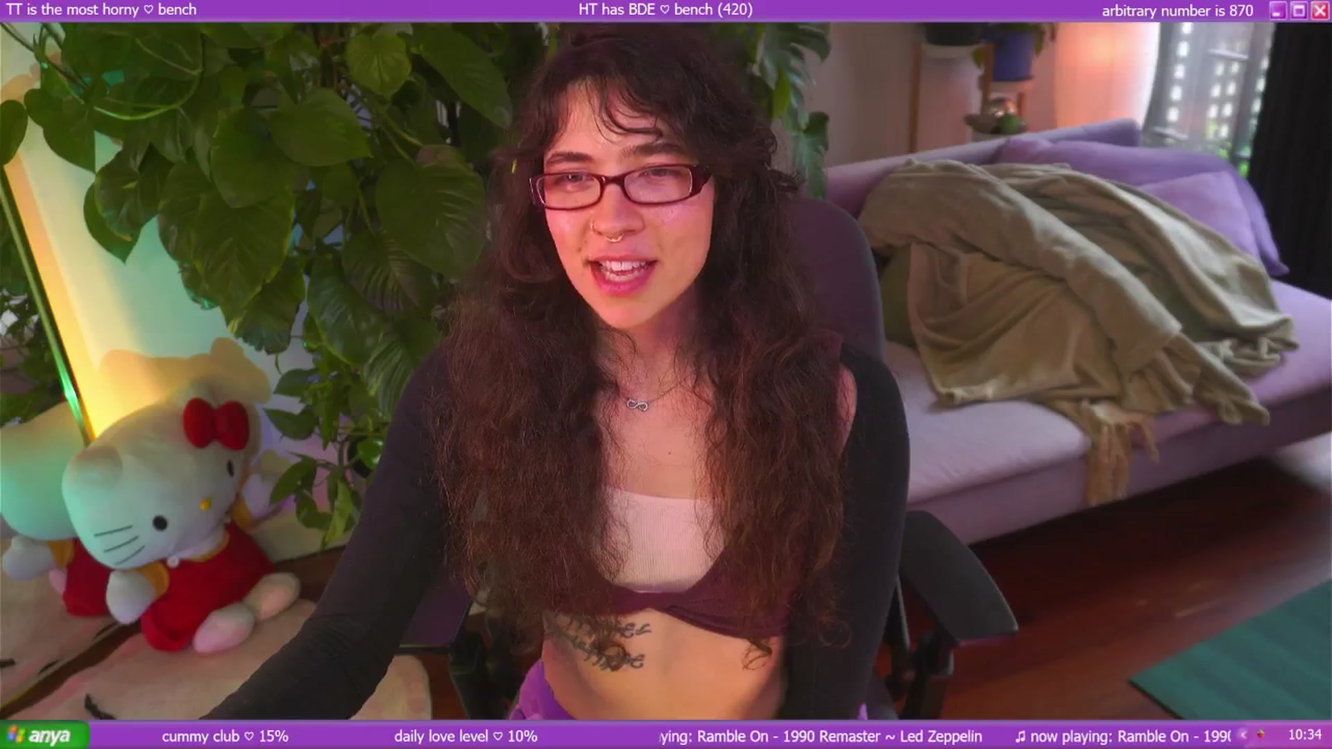 Gallery image thumbnail from afterglow's myfreecams stream on, 08/31/2025, 02:03 image 6 of 20