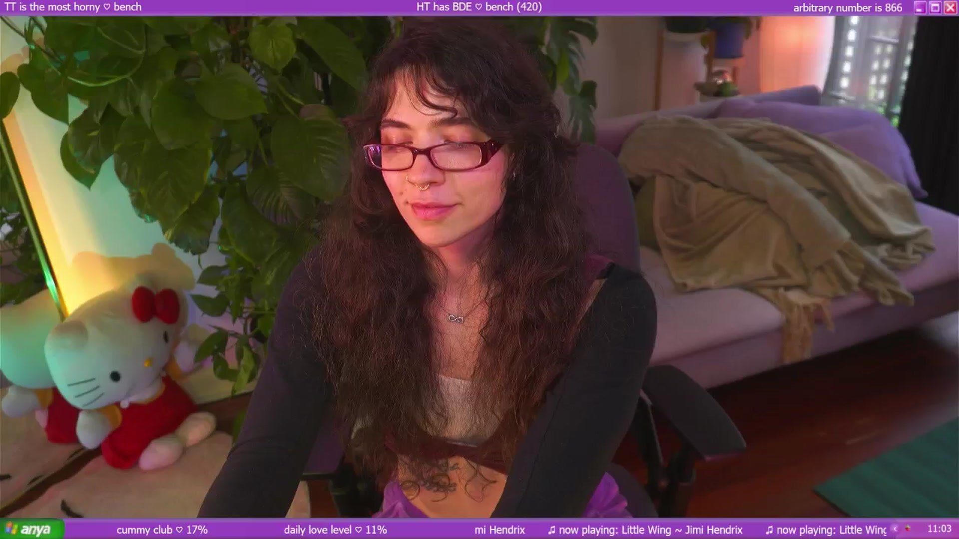 Gallery image thumbnail from afterglow's myfreecams stream on, 08/31/2025, 02:06 image 16 of 20