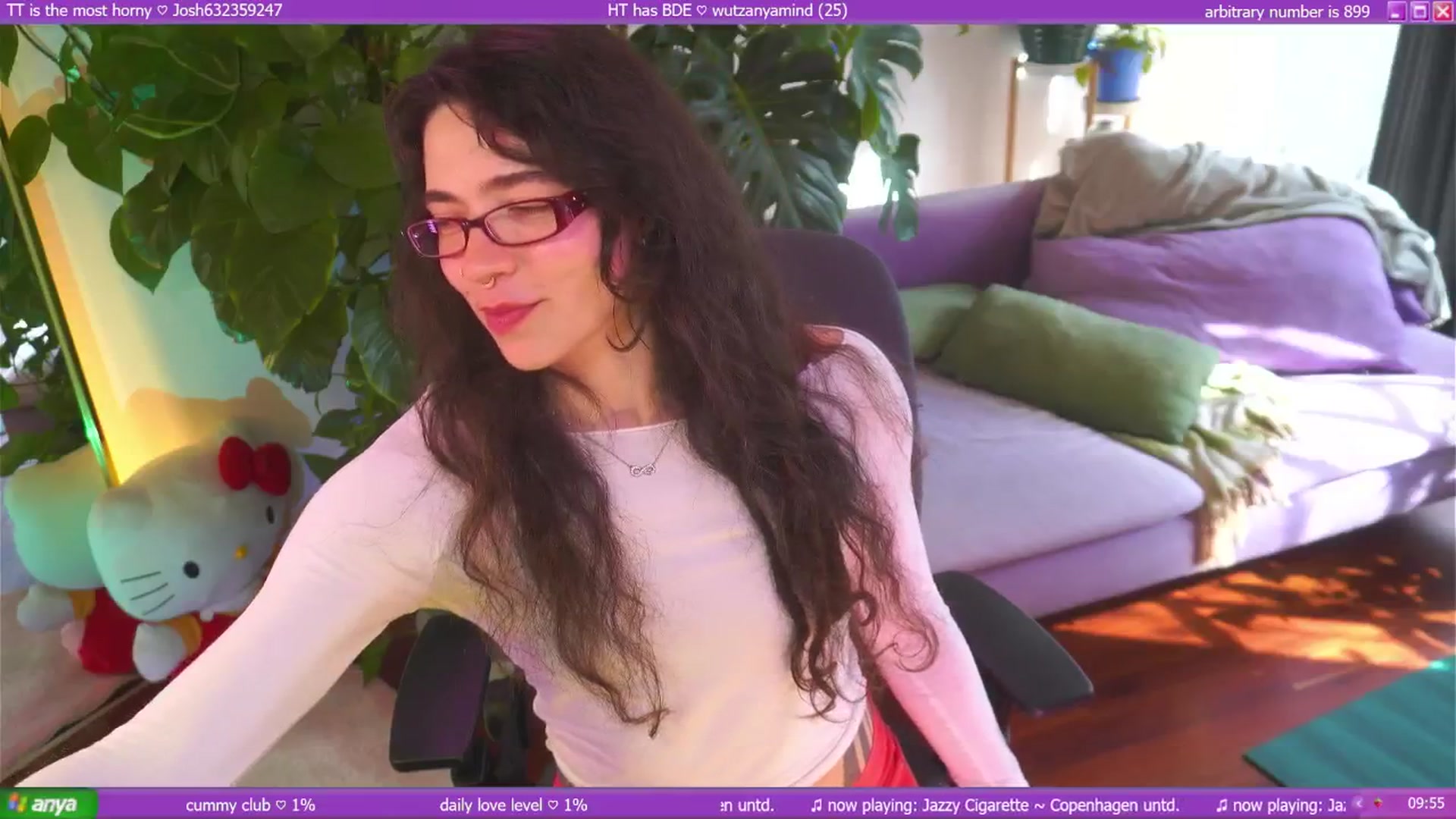 Gallery image thumbnail from afterglow's myfreecams stream on, 09/01/2025, 24:04 image 20 of 20