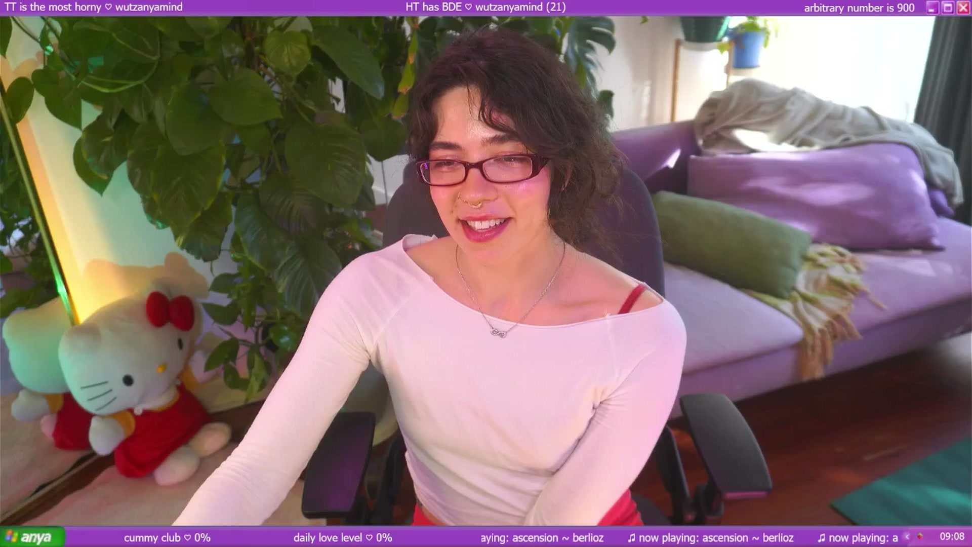 Gallery image thumbnail from afterglow's myfreecams stream on, 09/01/2025, 24:04 image 8 of 20