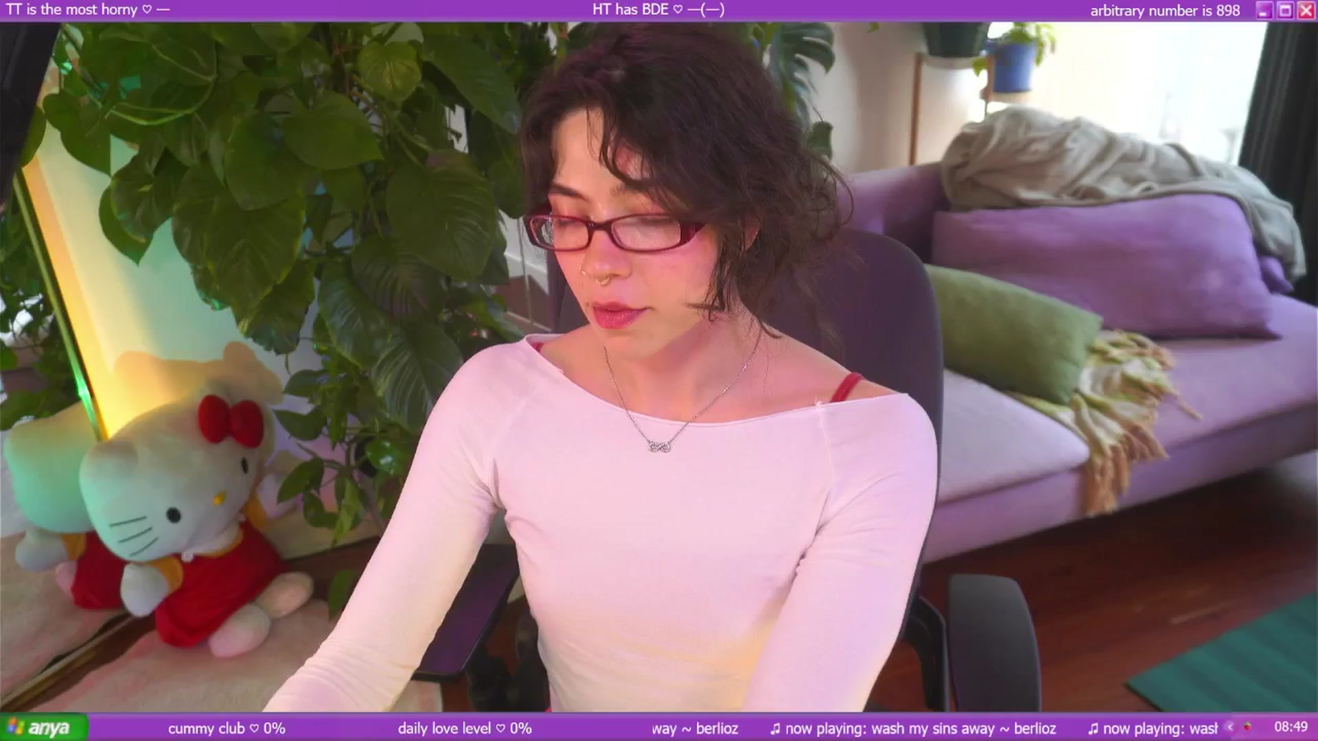 Gallery image thumbnail from afterglow's myfreecams stream on, 09/01/2025, 24:04 image 3 of 20