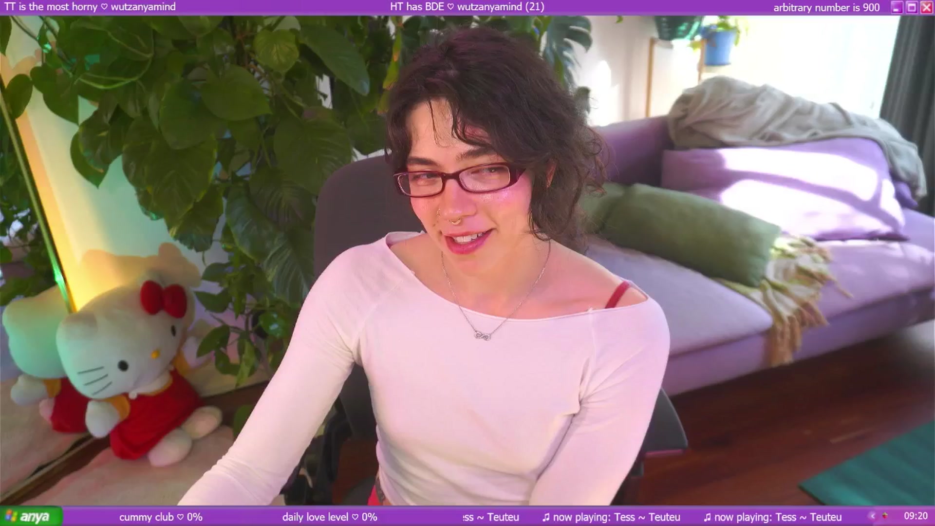 Gallery image thumbnail from afterglow's myfreecams stream on, 09/01/2025, 24:04 image 11 of 20