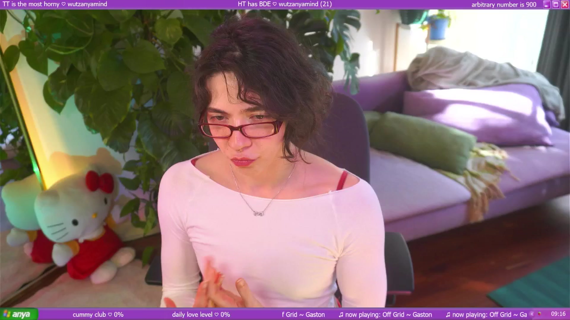 Gallery image thumbnail from afterglow's myfreecams stream on, 09/01/2025, 24:04 image 10 of 20