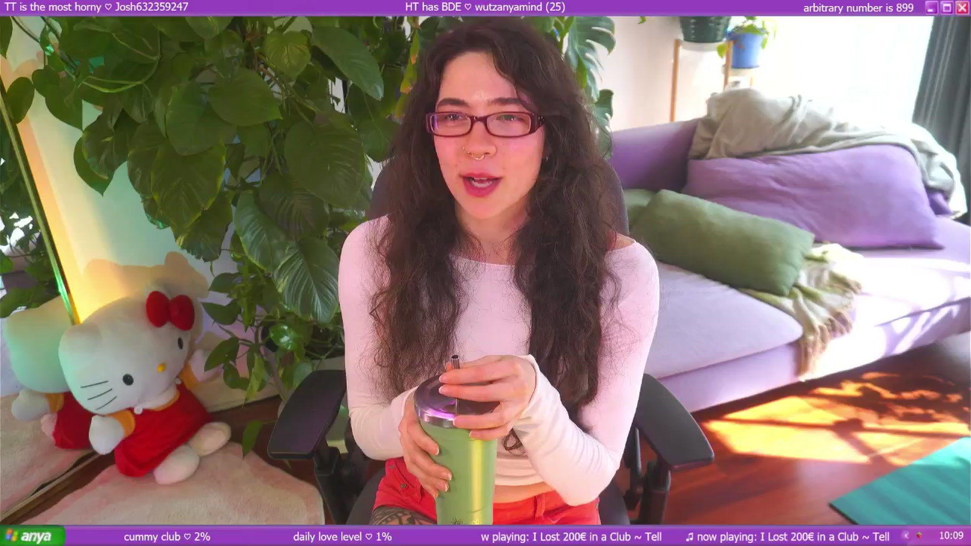 Gallery image thumbnail from afterglow's myfreecams stream on, 09/01/2025, 02:43 image 2 of 20