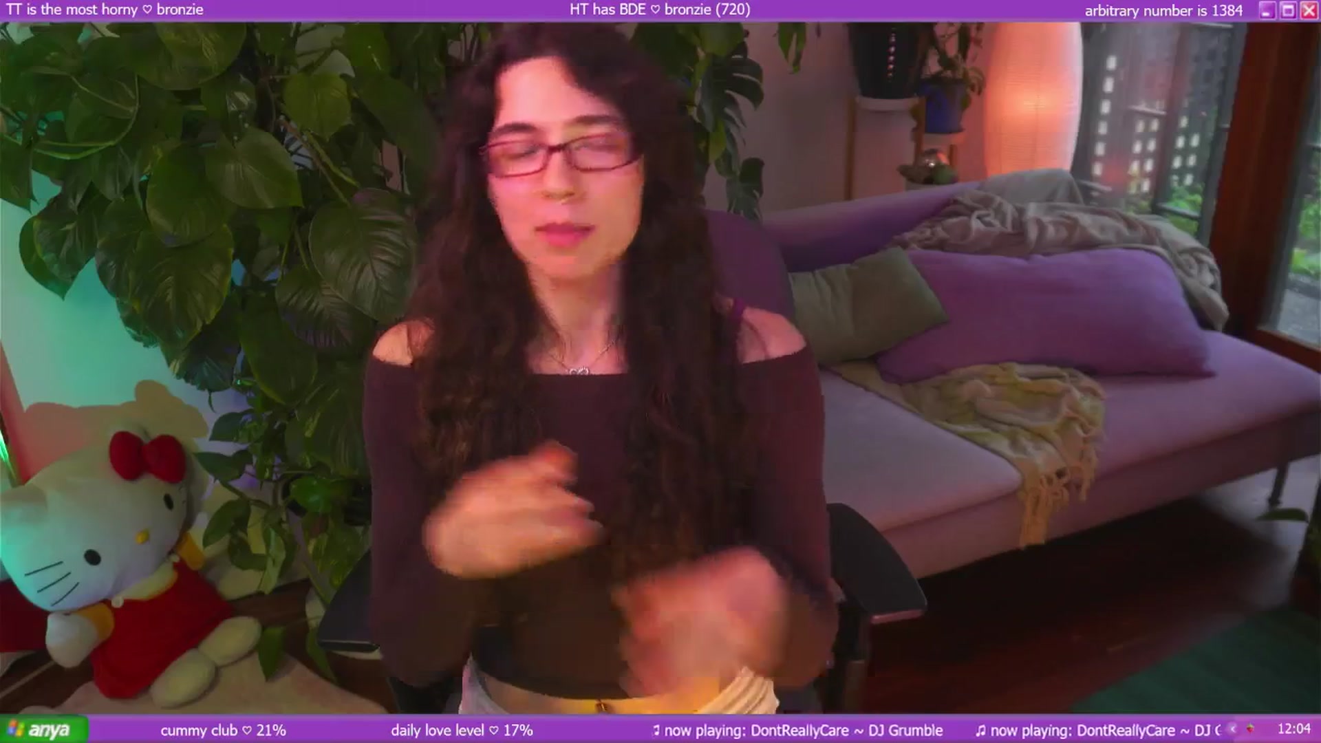 Gallery image thumbnail from afterglow's myfreecams stream on, 09/04/2025, 02:44 image 14 of 20