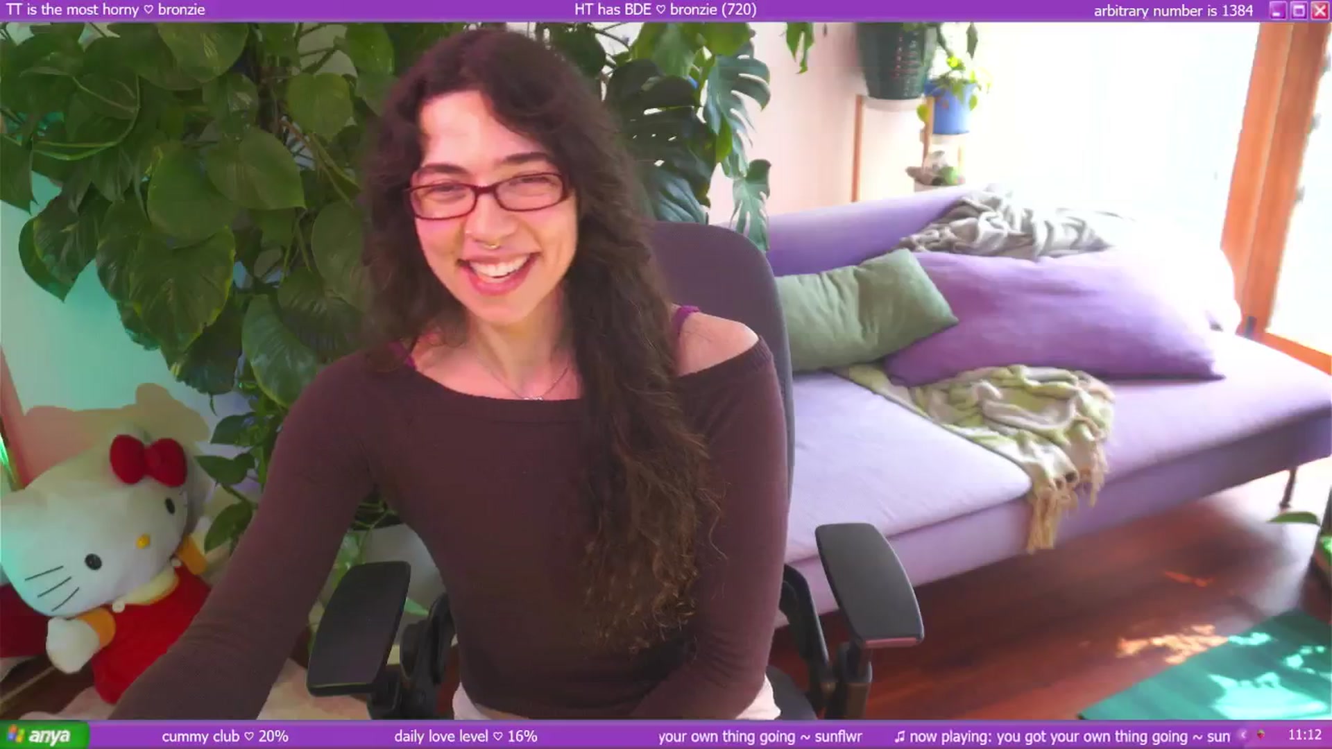 Gallery image thumbnail from afterglow's myfreecams stream on, 09/04/2025, 02:44 image 4 of 20
