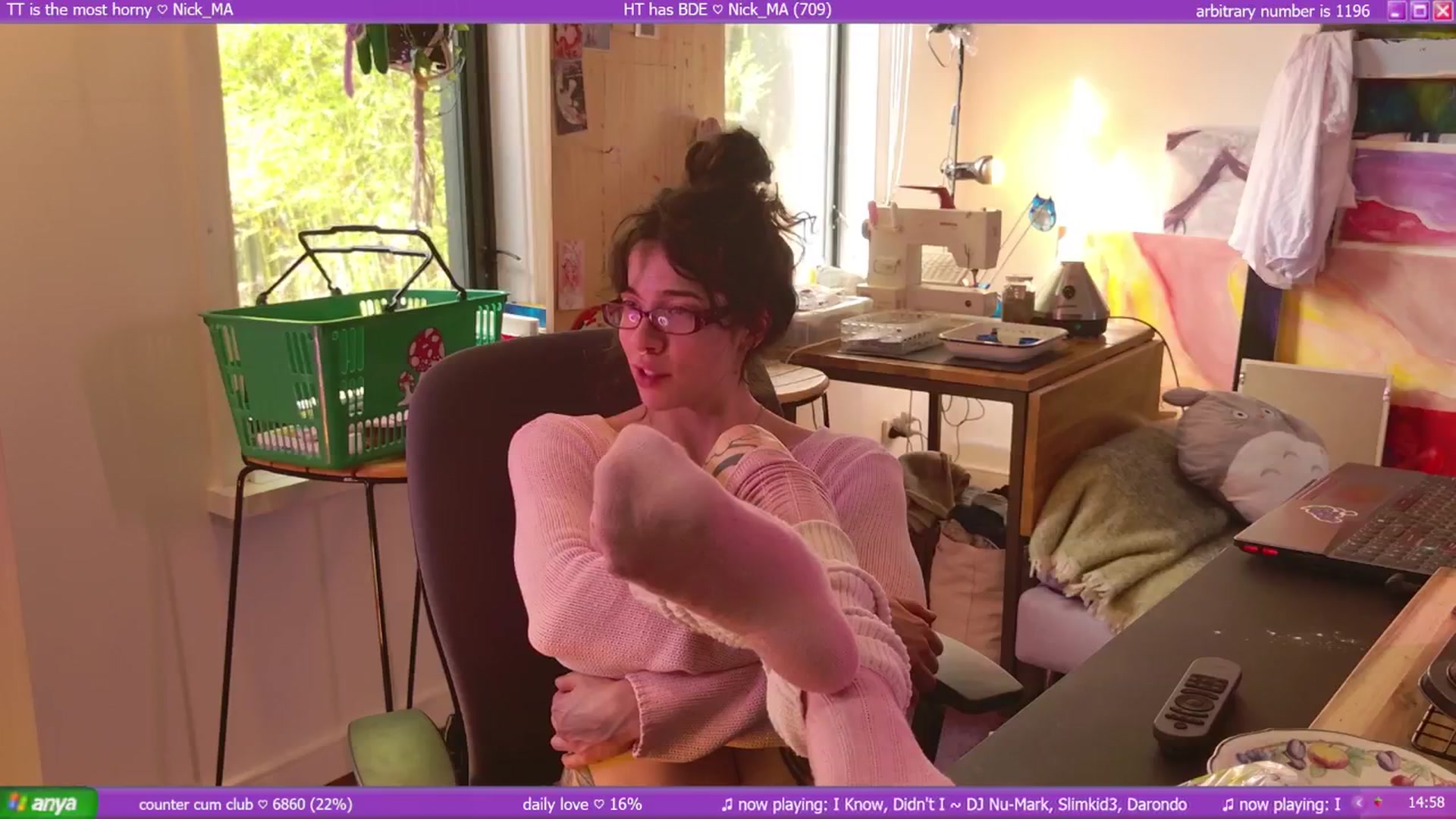 Gallery image thumbnail from afterglow's myfreecams stream on, 09/14/2025, 05:27 image 19 of 20