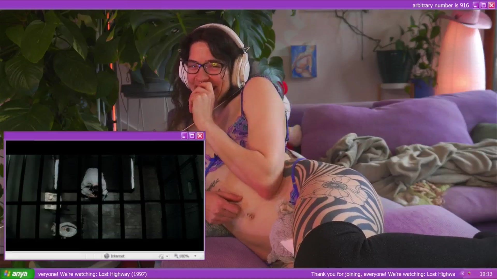 Gallery image thumbnail from afterglow's myfreecams stream on, 09/22/2025, 04:18 image 2 of 20