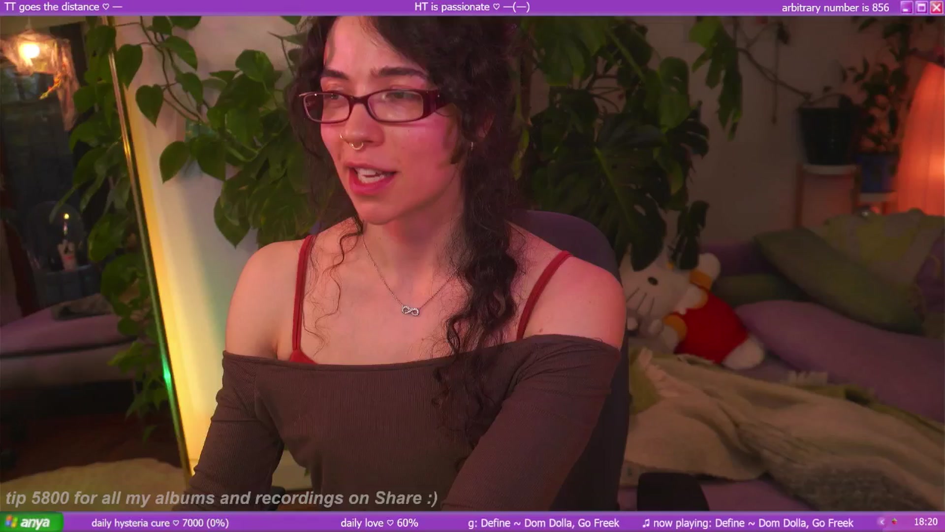 Gallery image thumbnail from afterglow's myfreecams stream on, 09/28/2025, 11:53 image 3 of 20