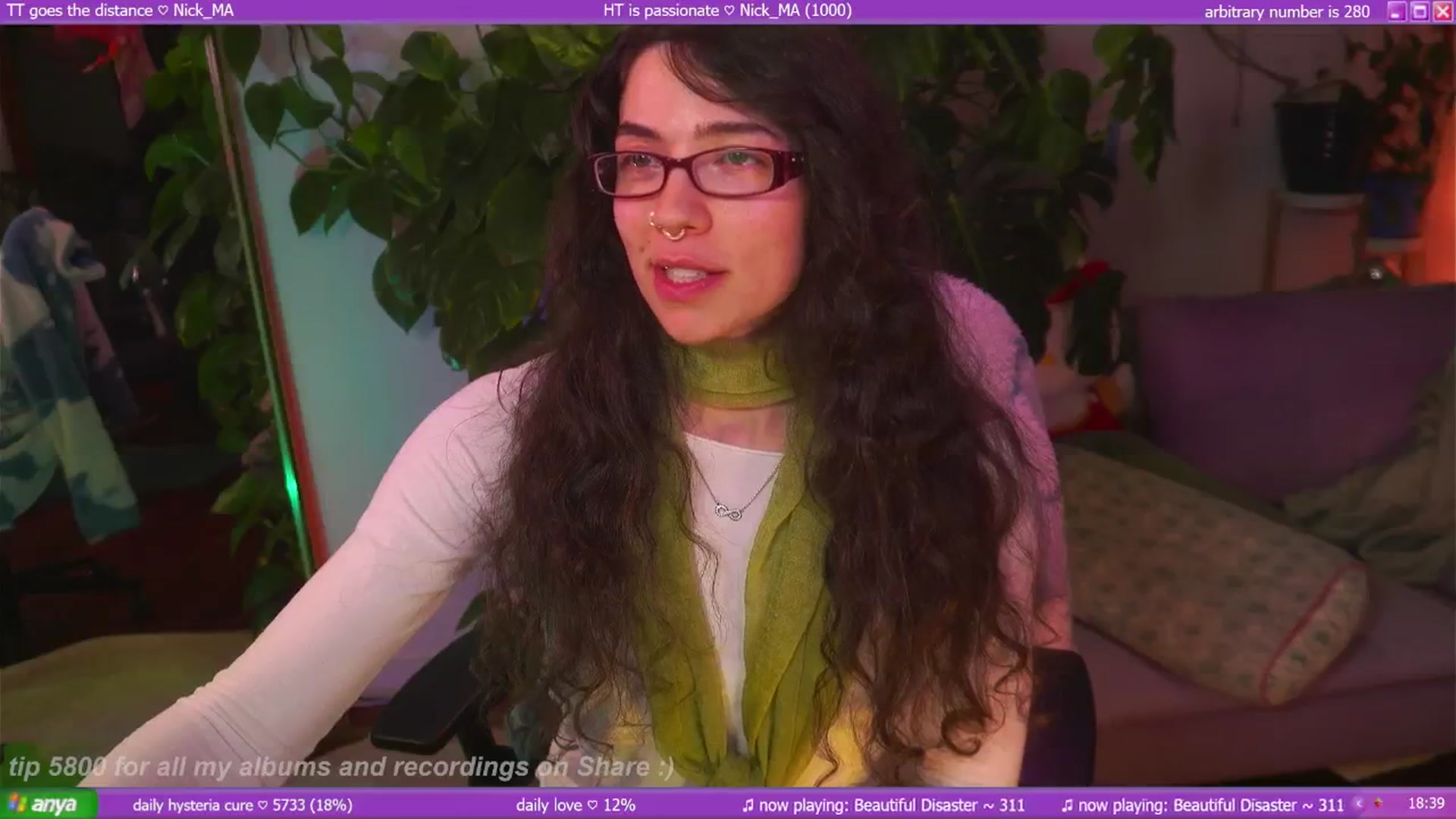 Gallery image thumbnail from afterglow's myfreecams stream on, 10/02/2025, 08:53 image 10 of 20