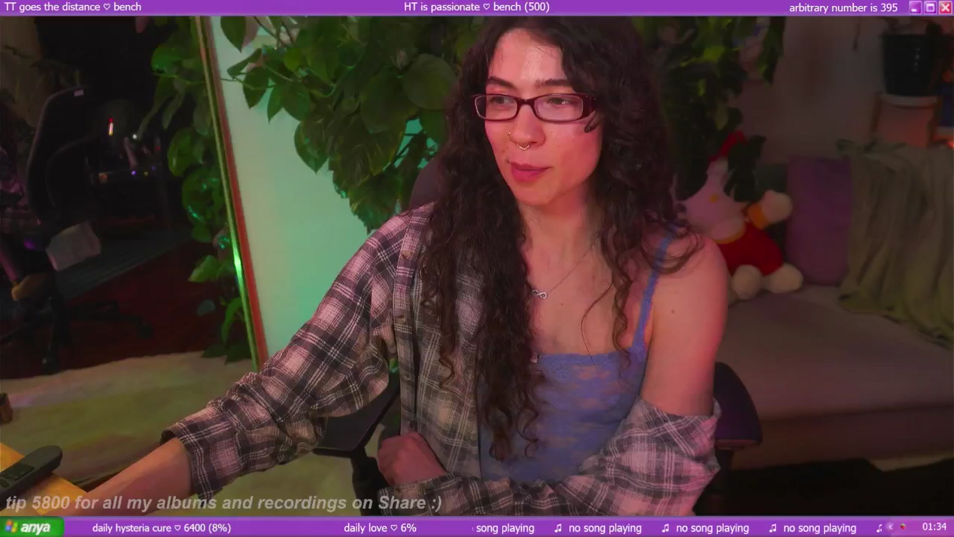 Gallery image thumbnail from afterglow's myfreecams stream on, 10/07/2025, 18:56 image 4 of 20